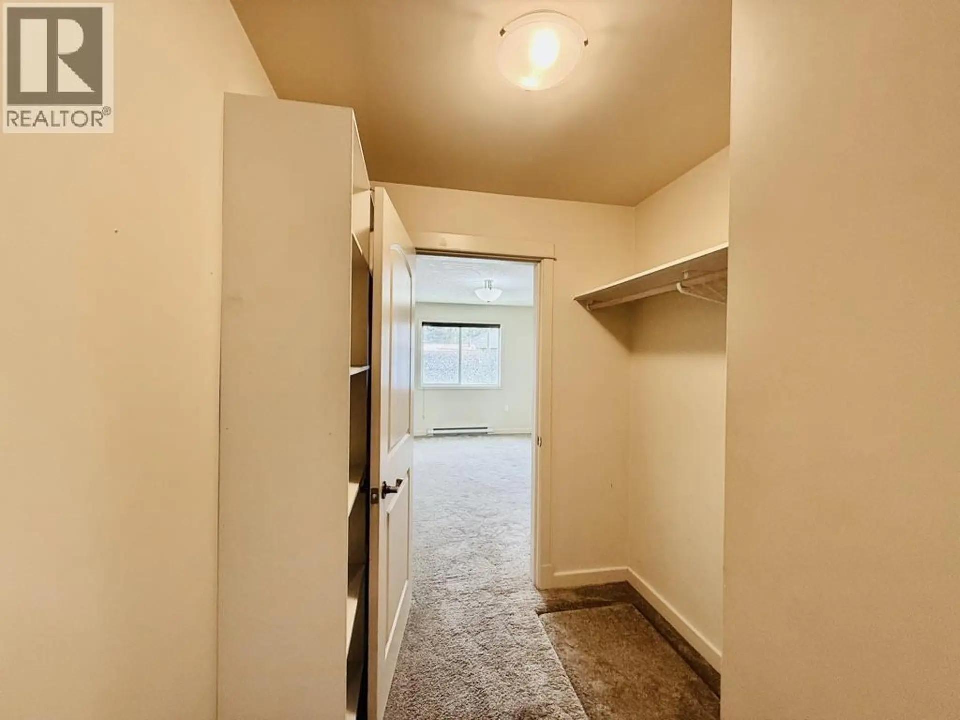 #2 3664 THIRD AVENUE - Image 17