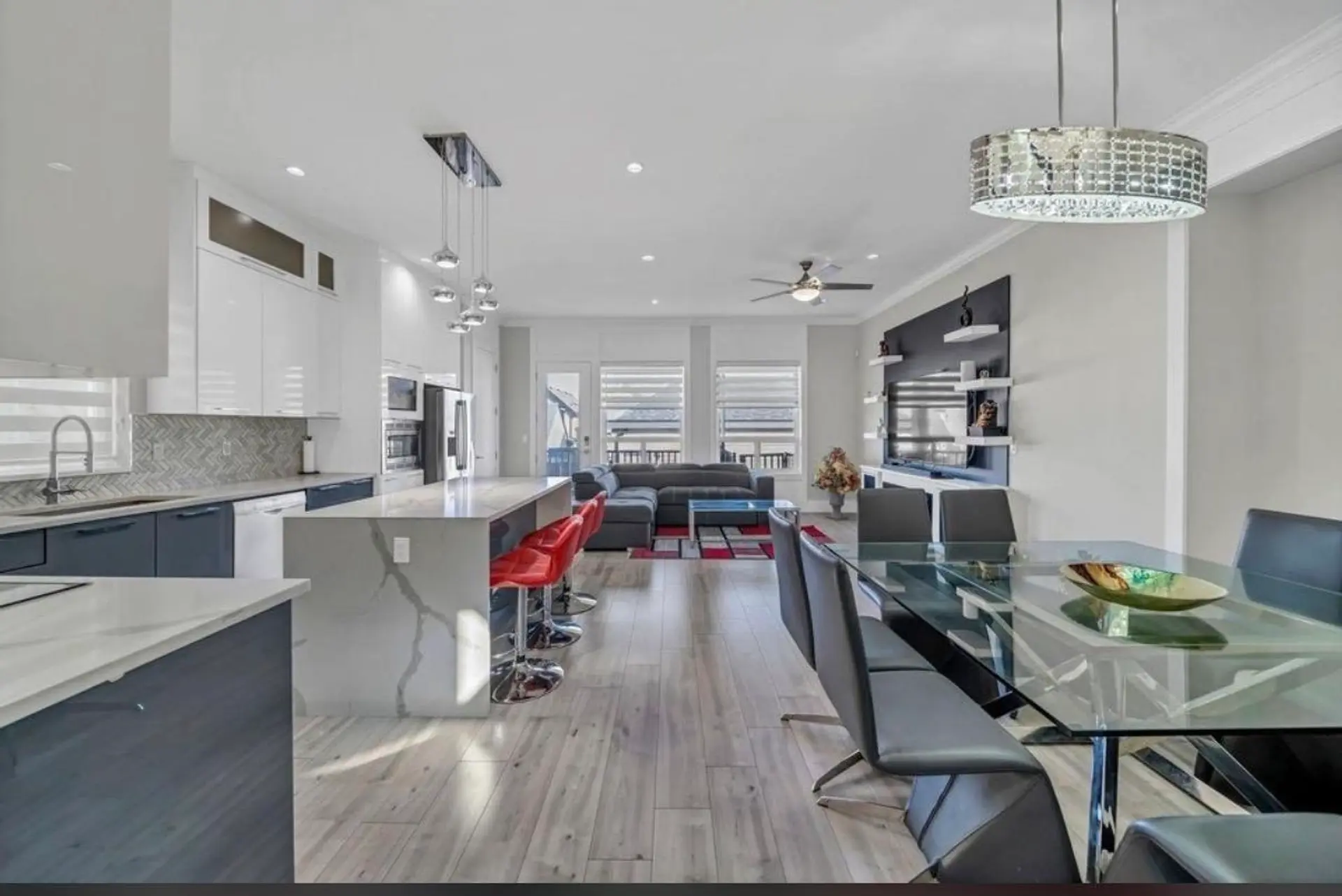 14039 59a Avenue - Image 11