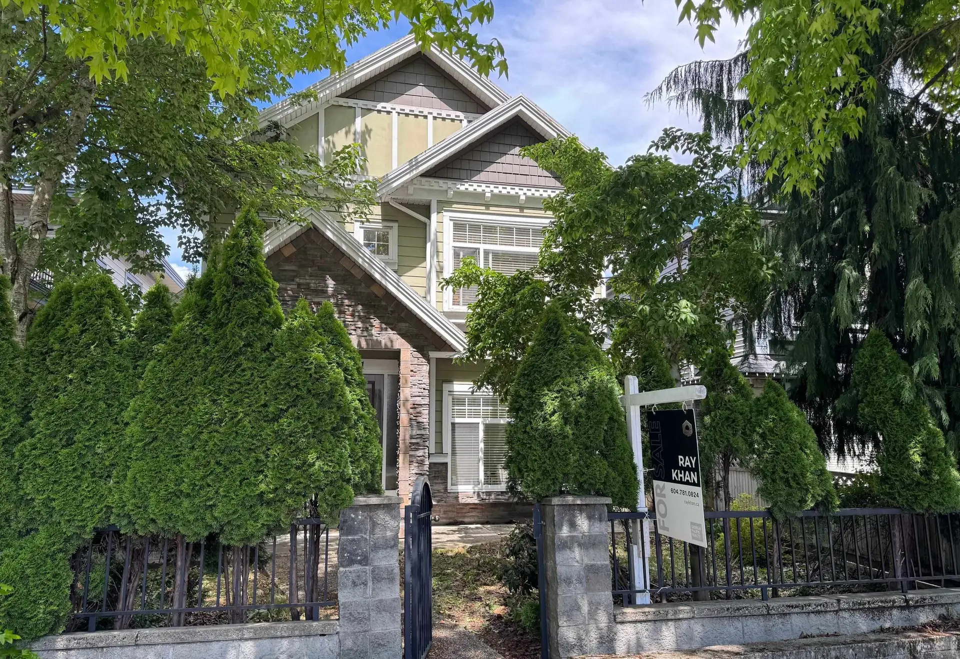 Property at 11571 Williams Road, Richmond, BC