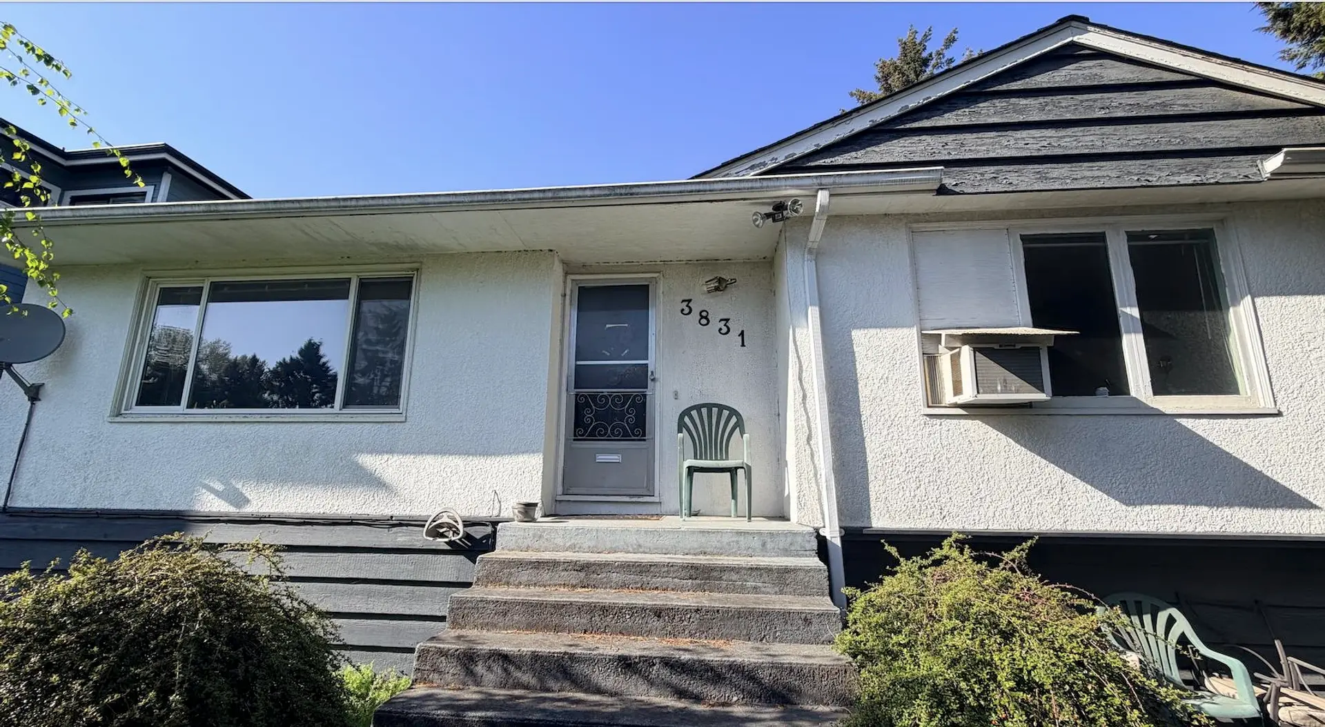 3831 SE Marine Drive - Image 2