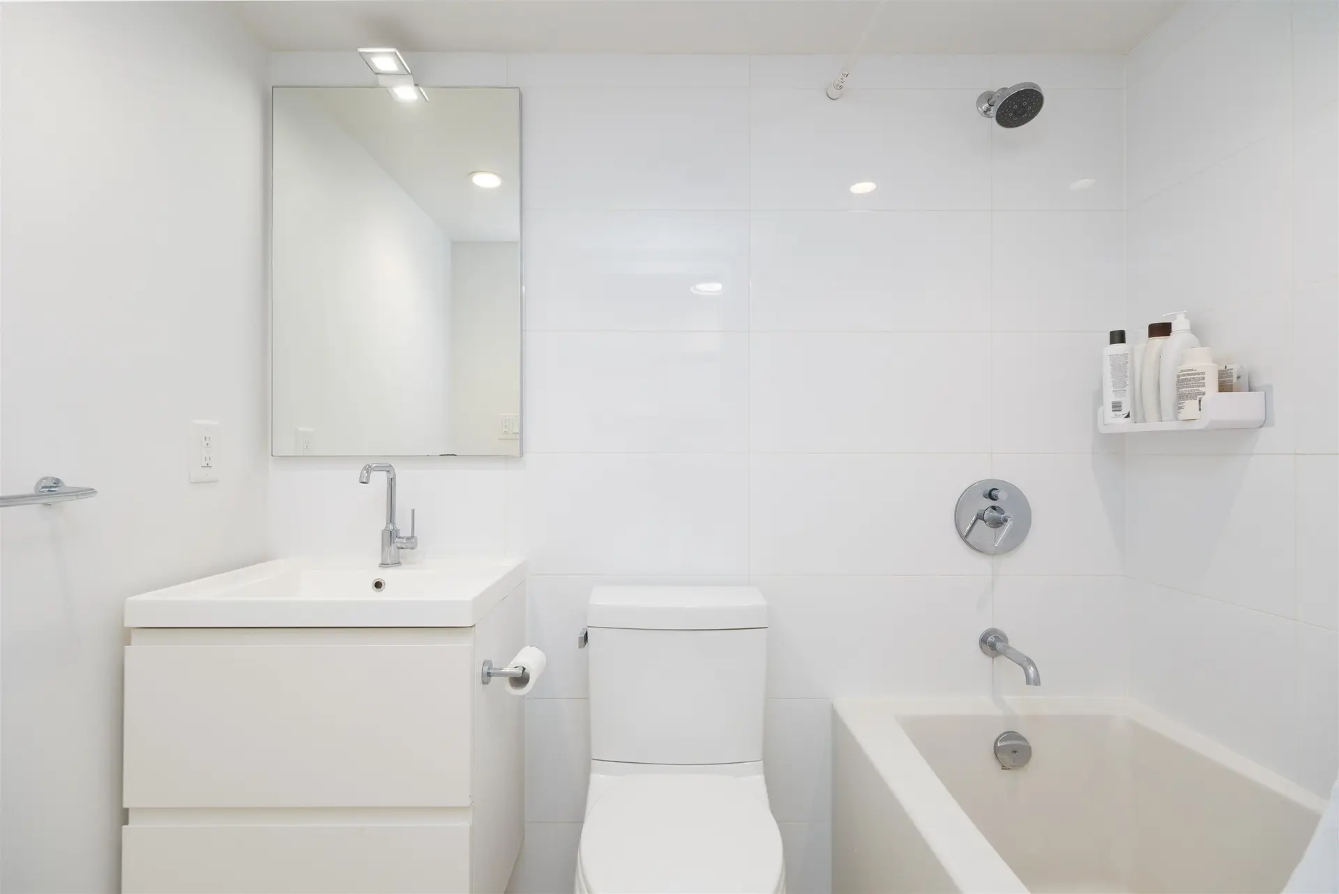 #703 1133 Hornby Street - Image 10