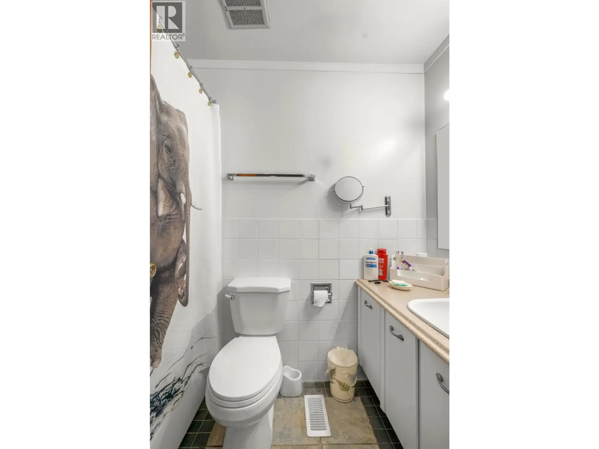 #21 486 QUATSINO BOULEVARD - Image 8