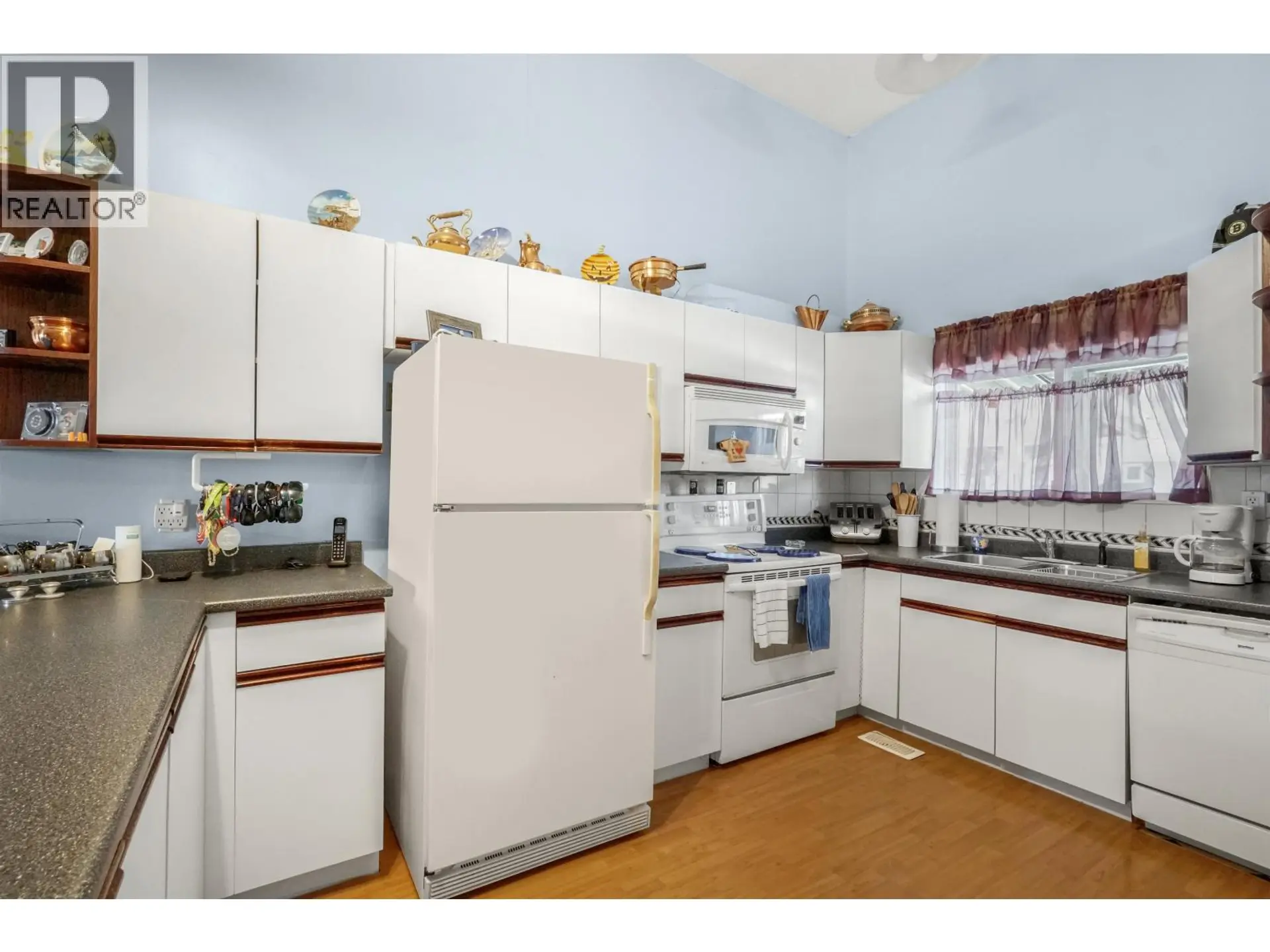 #21 486 QUATSINO BOULEVARD - Image 7