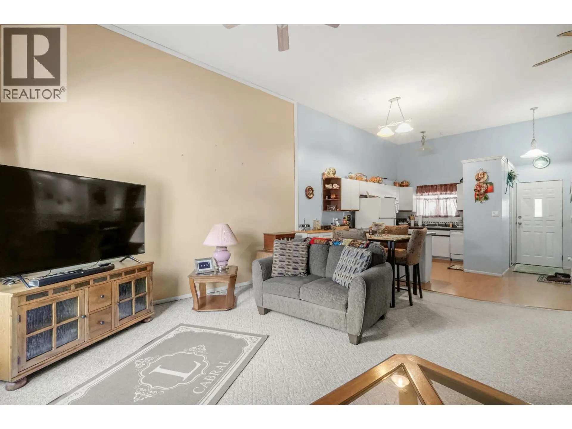 #21 486 QUATSINO BOULEVARD - Image 3