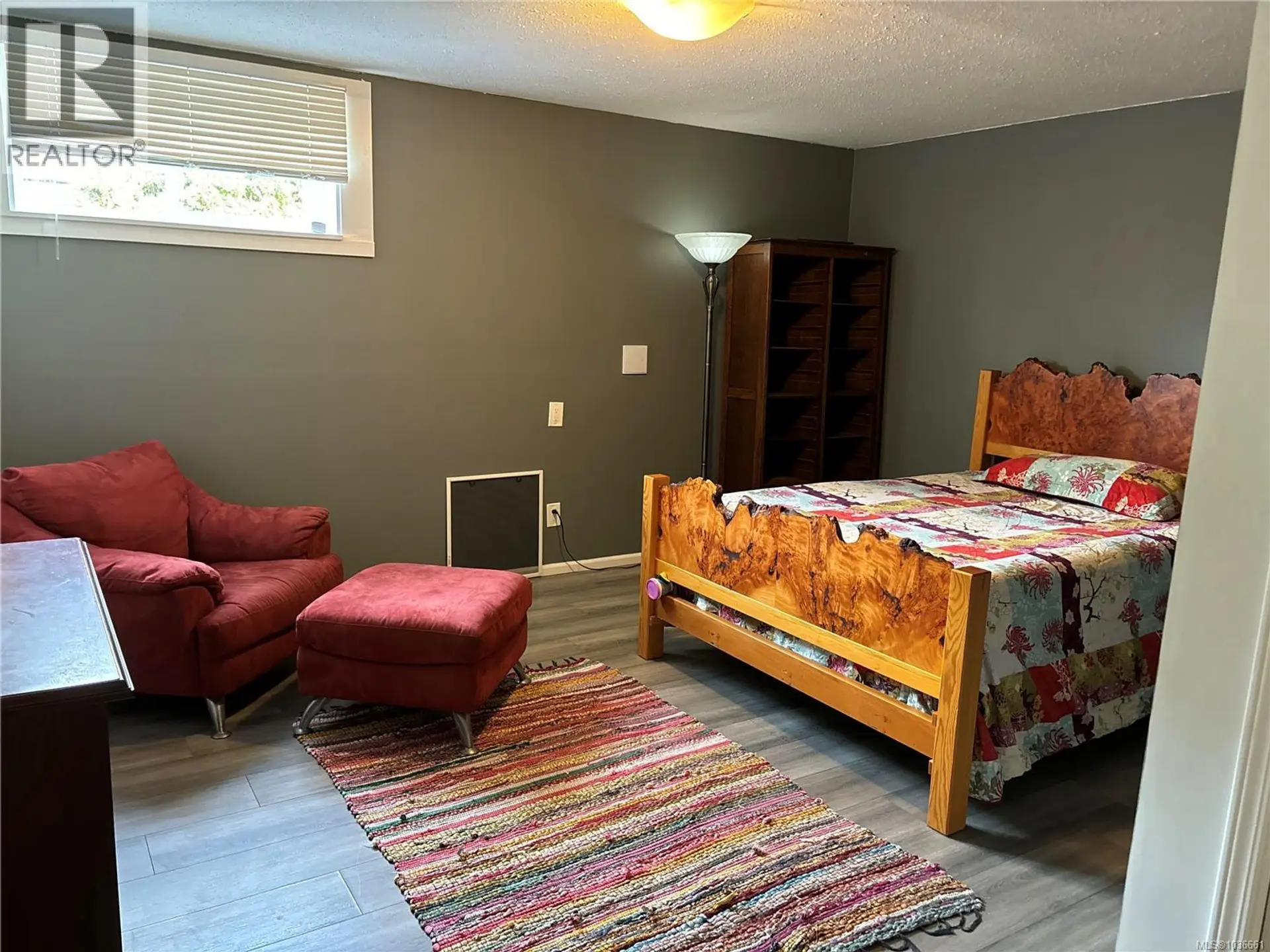 Property at 889 Highwood Dr, Comox, BC