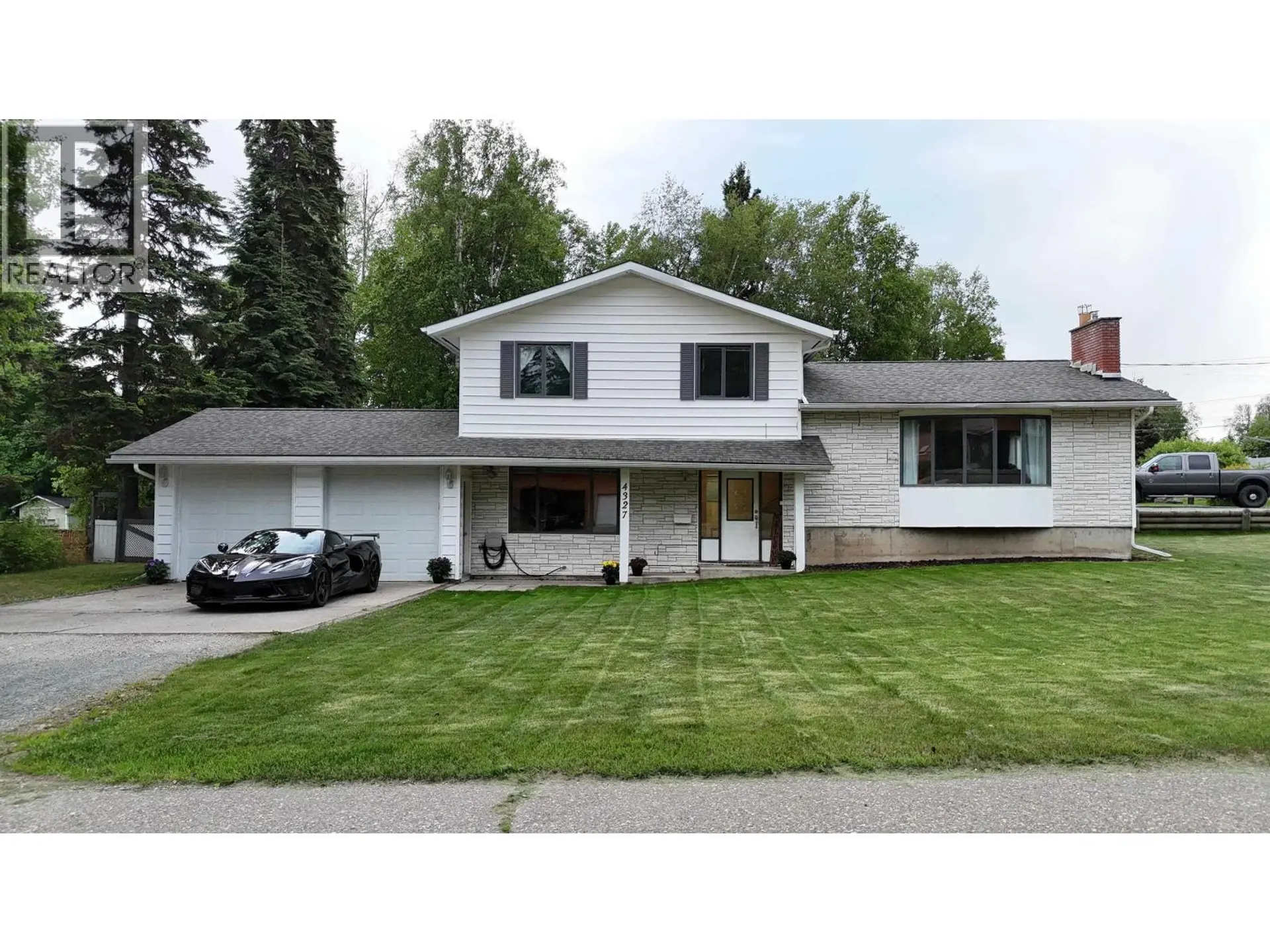 Property at 4327 MONTGOMERY CRESCENT, Prince George, BC