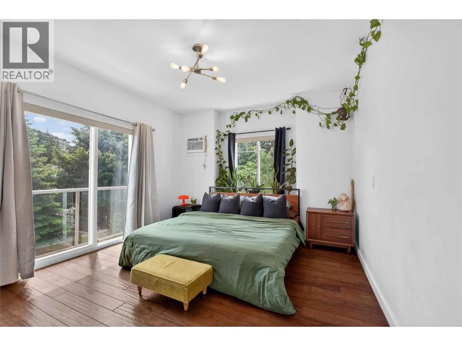 #303 2120 Shannon Ridge Drive - Image 6