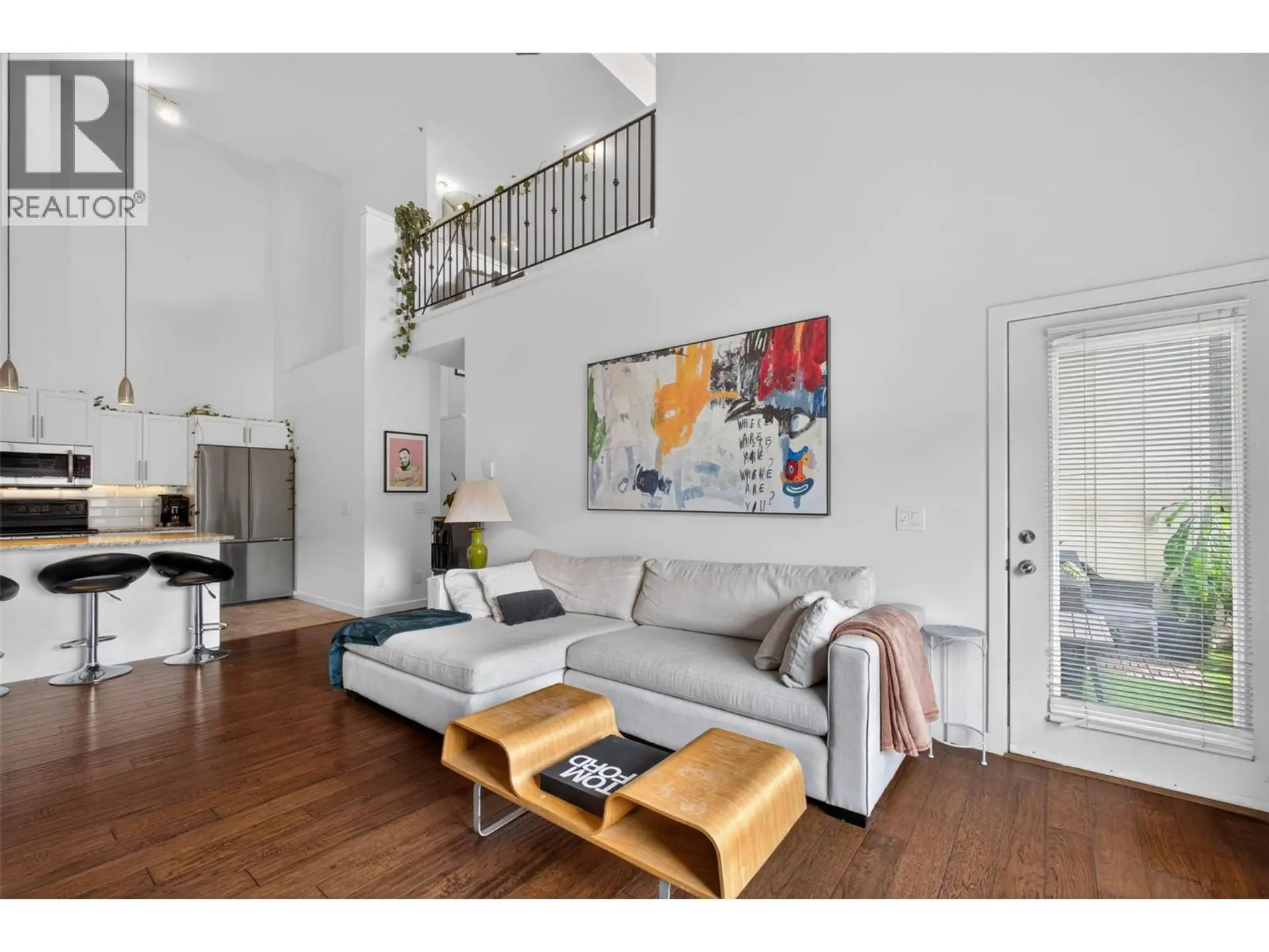 #303 2120 Shannon Ridge Drive - Image 4