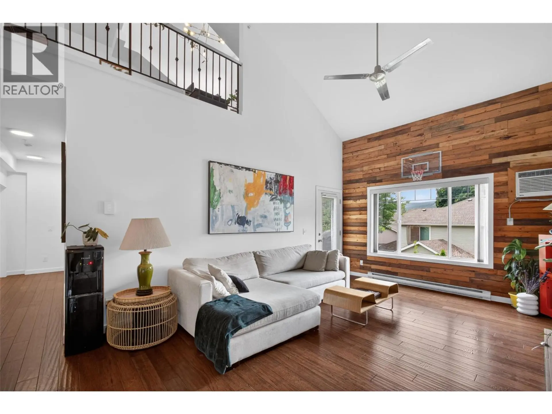 #303 2120 Shannon Ridge Drive - Image 5