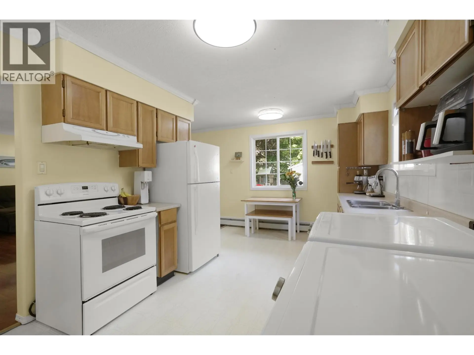 16 CAPILANO STREET - Image 7