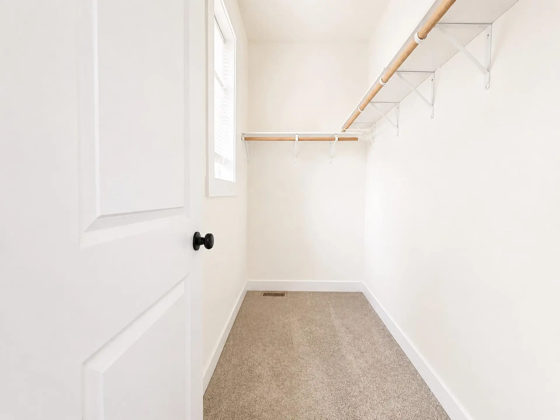 #1 548 Park Street - Image 6