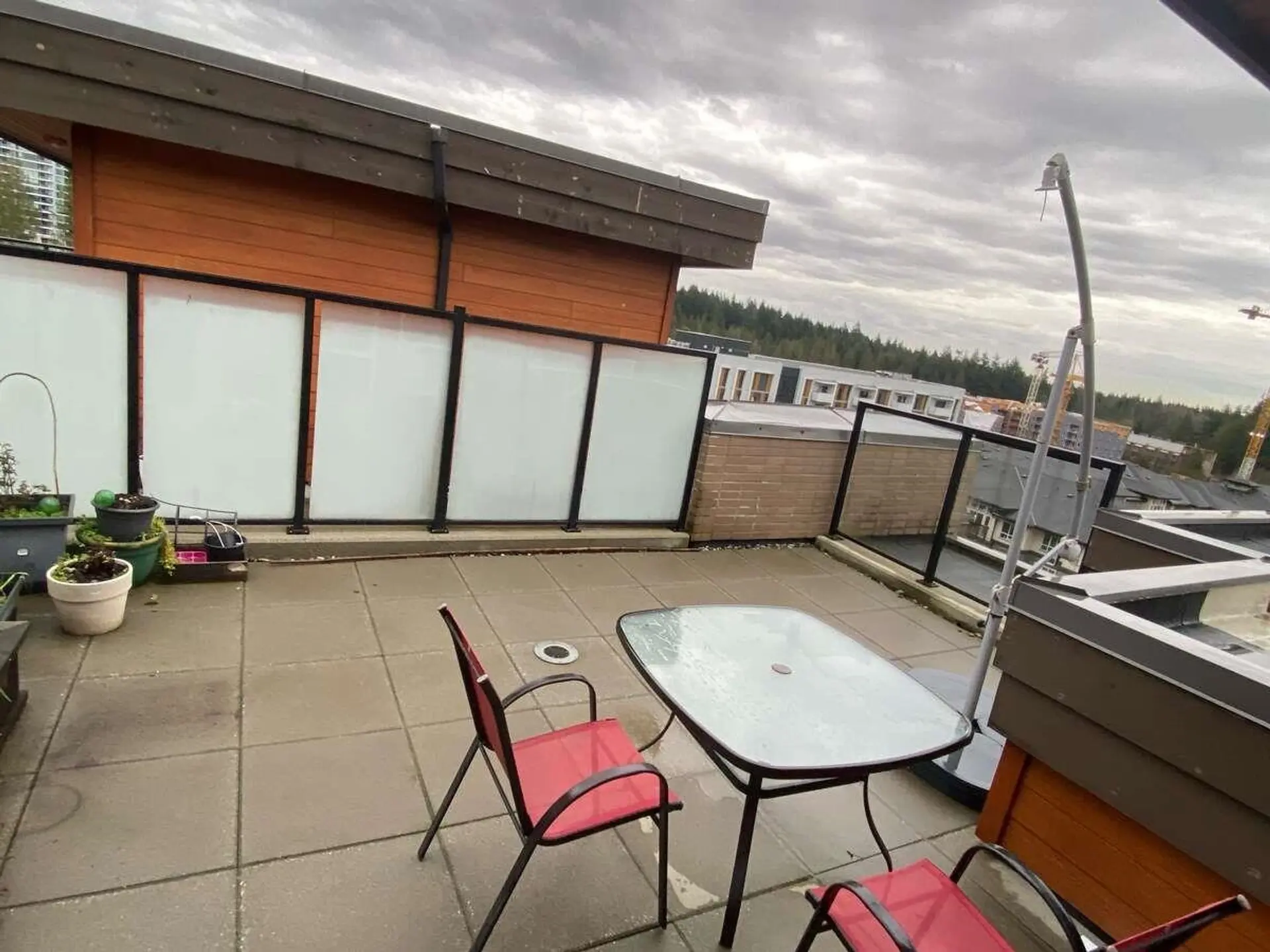 #PH1 5981 Gray Avenue - Image 4