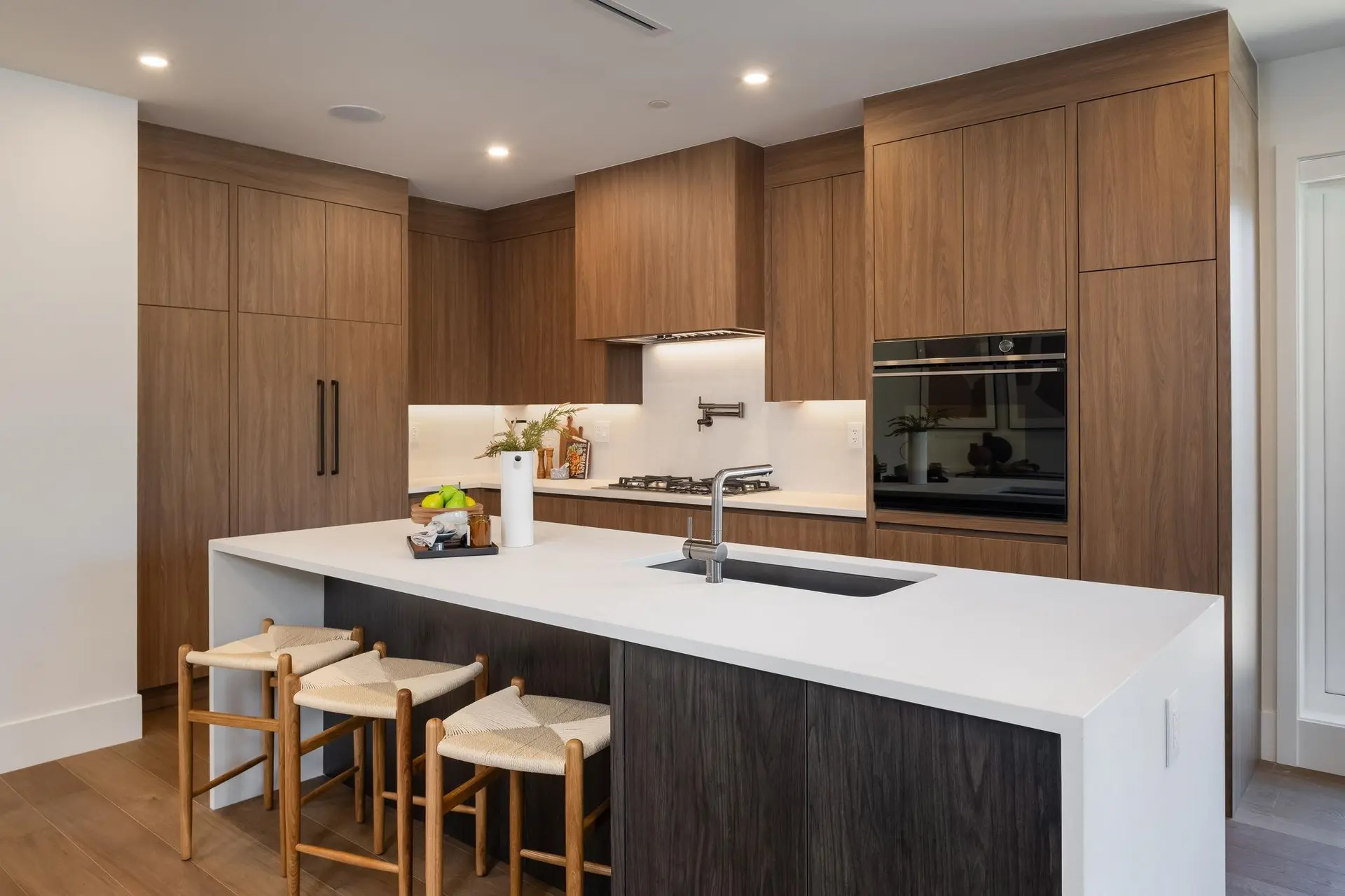 #3 950 W 57th Avenue - Image 5
