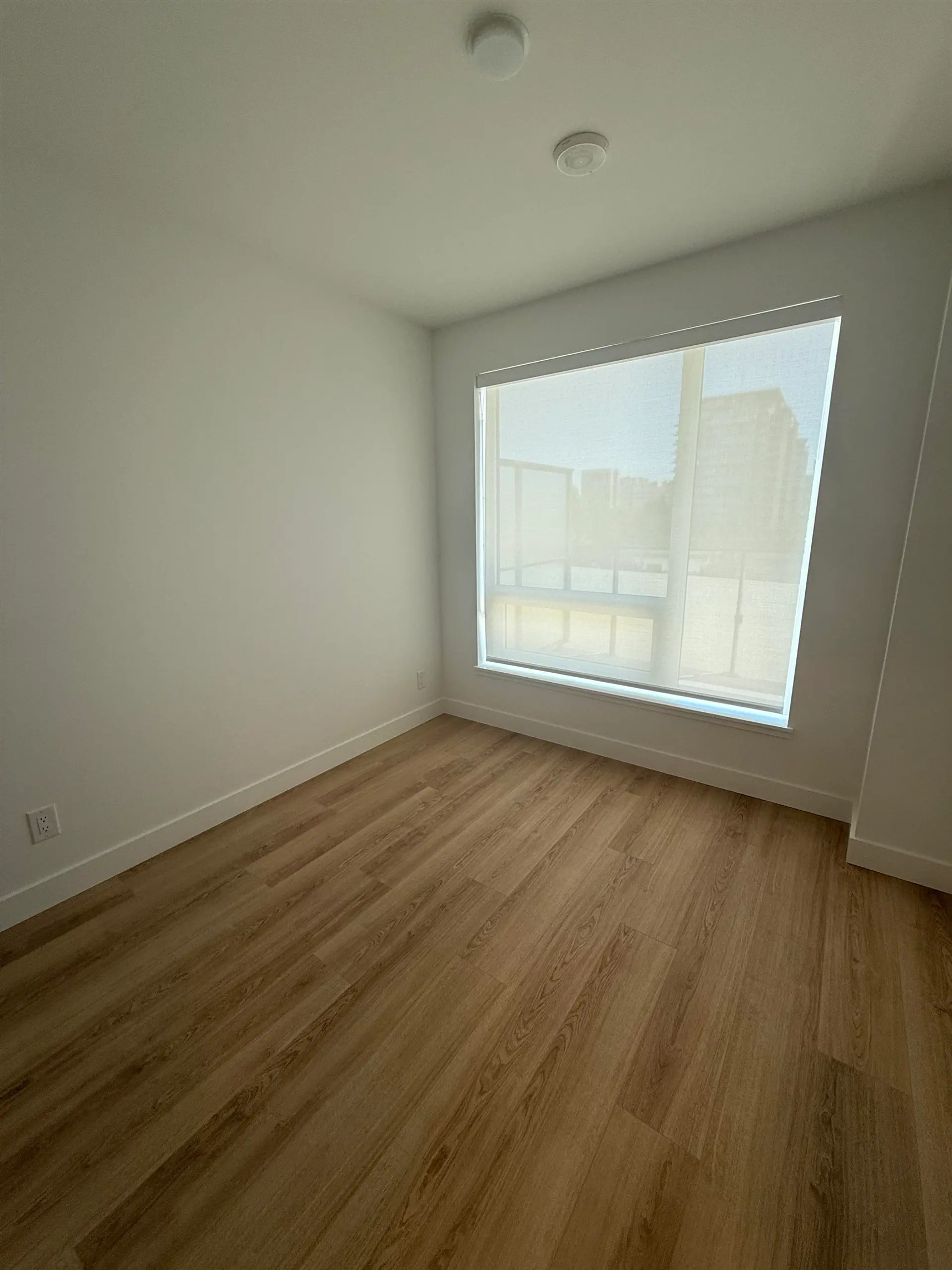 #505 7977 Lansdowne Road - Image 6