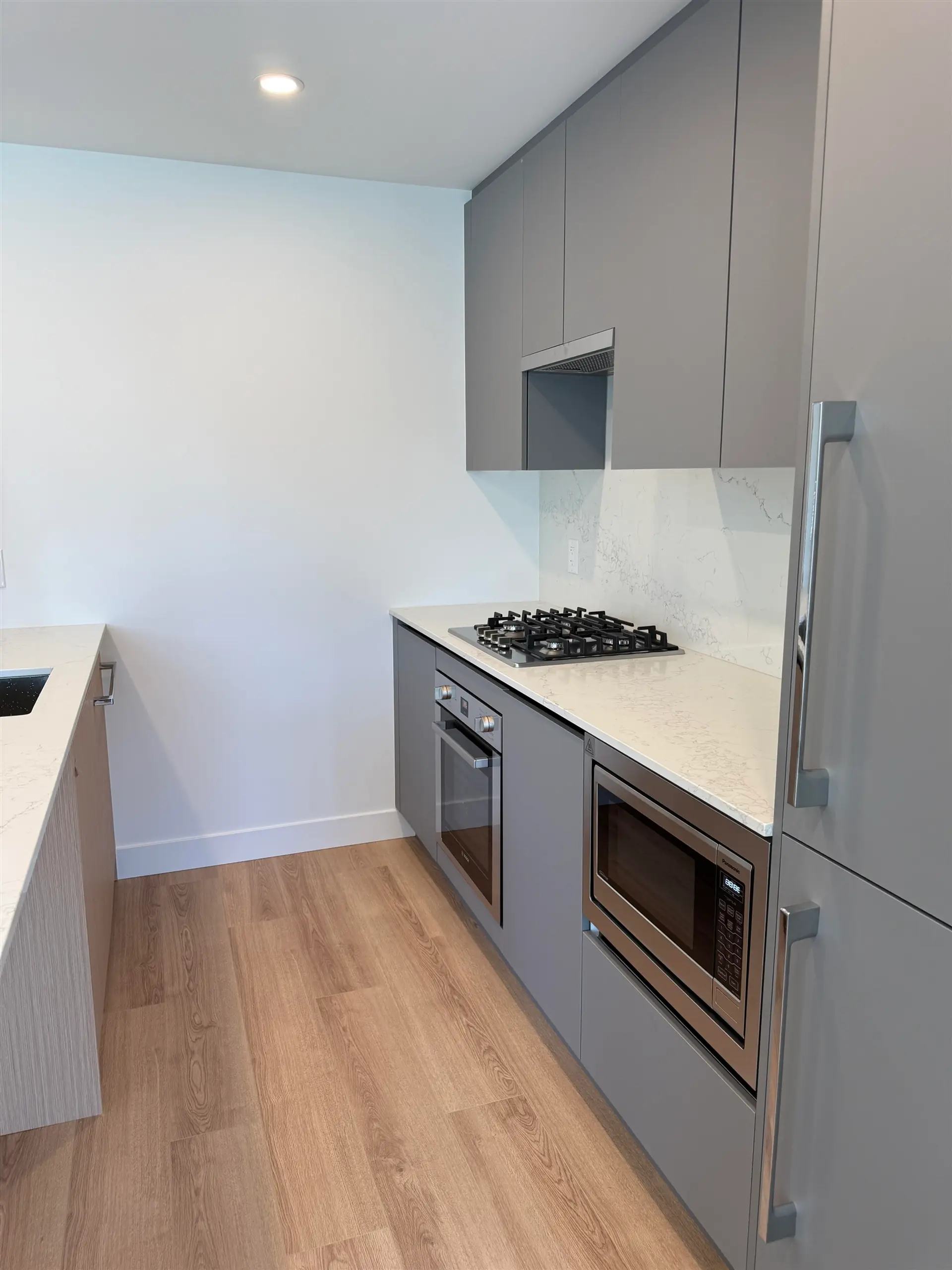 #505 7977 Lansdowne Road - Image 5