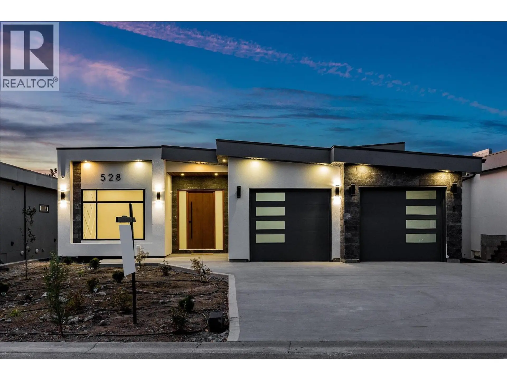 Property at 528 Hawes Court, Kelowna, BC