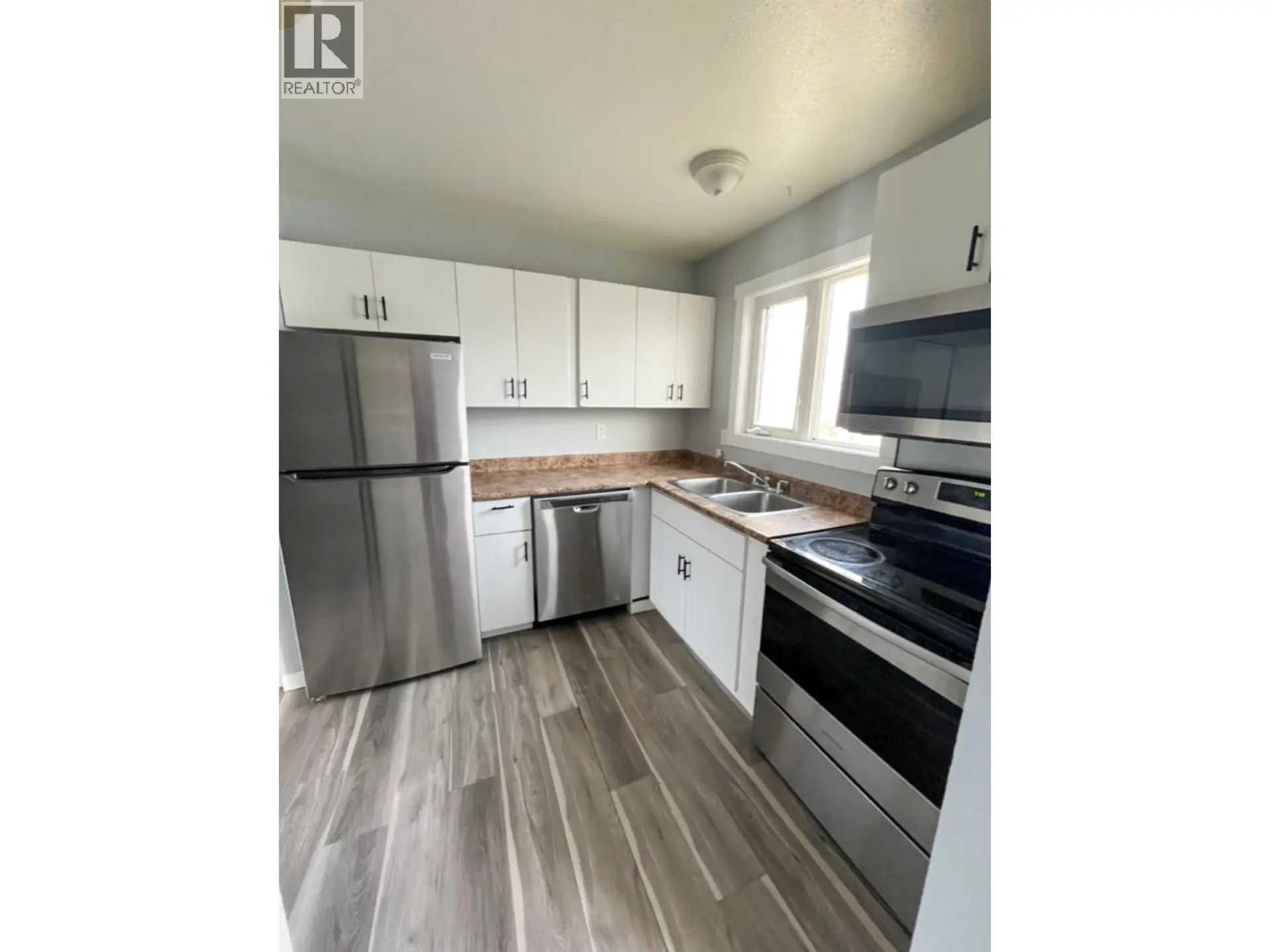 #18 2007 UPLAND STREET - Image 3
