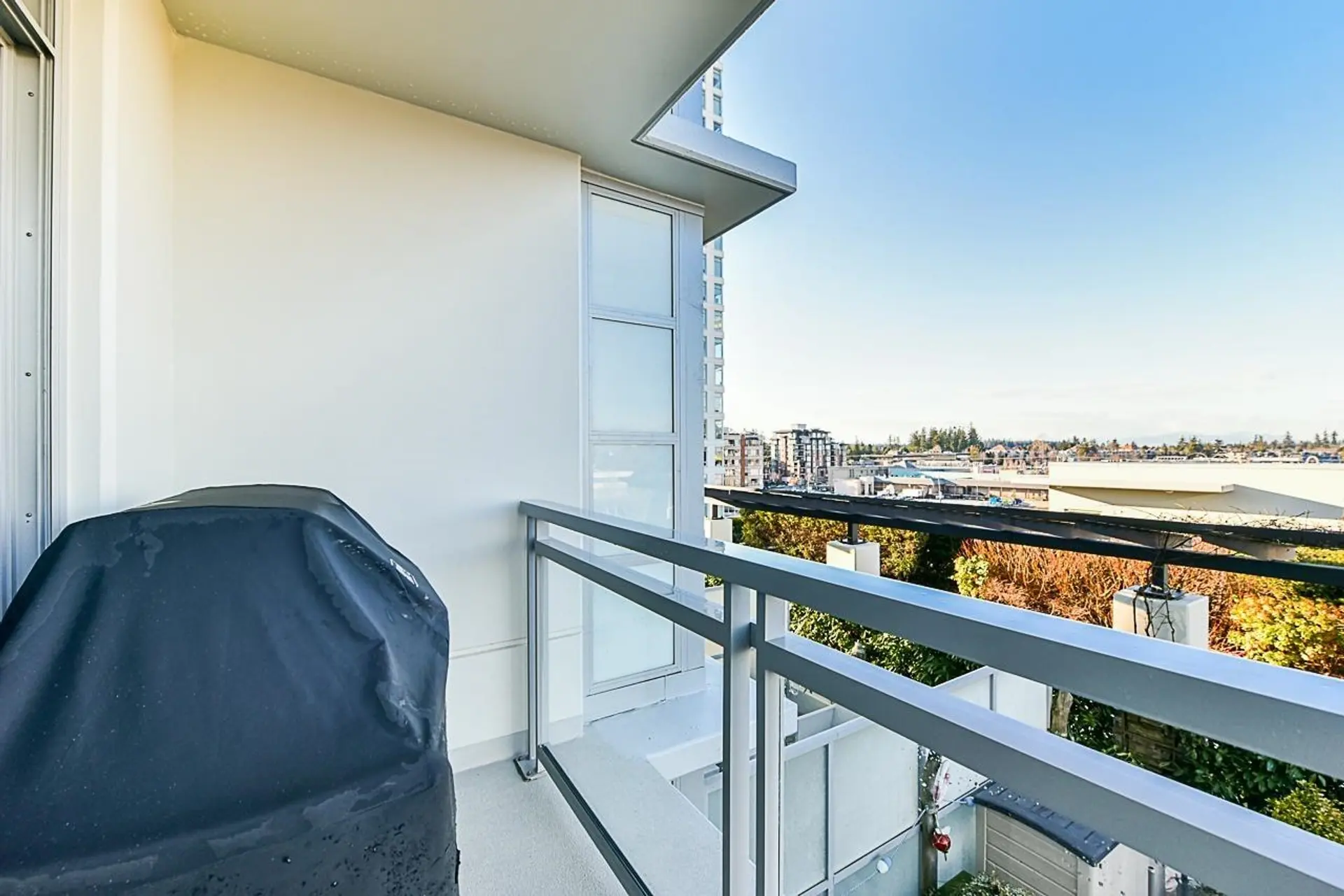 #506 1473 Johnston Street - Image 7