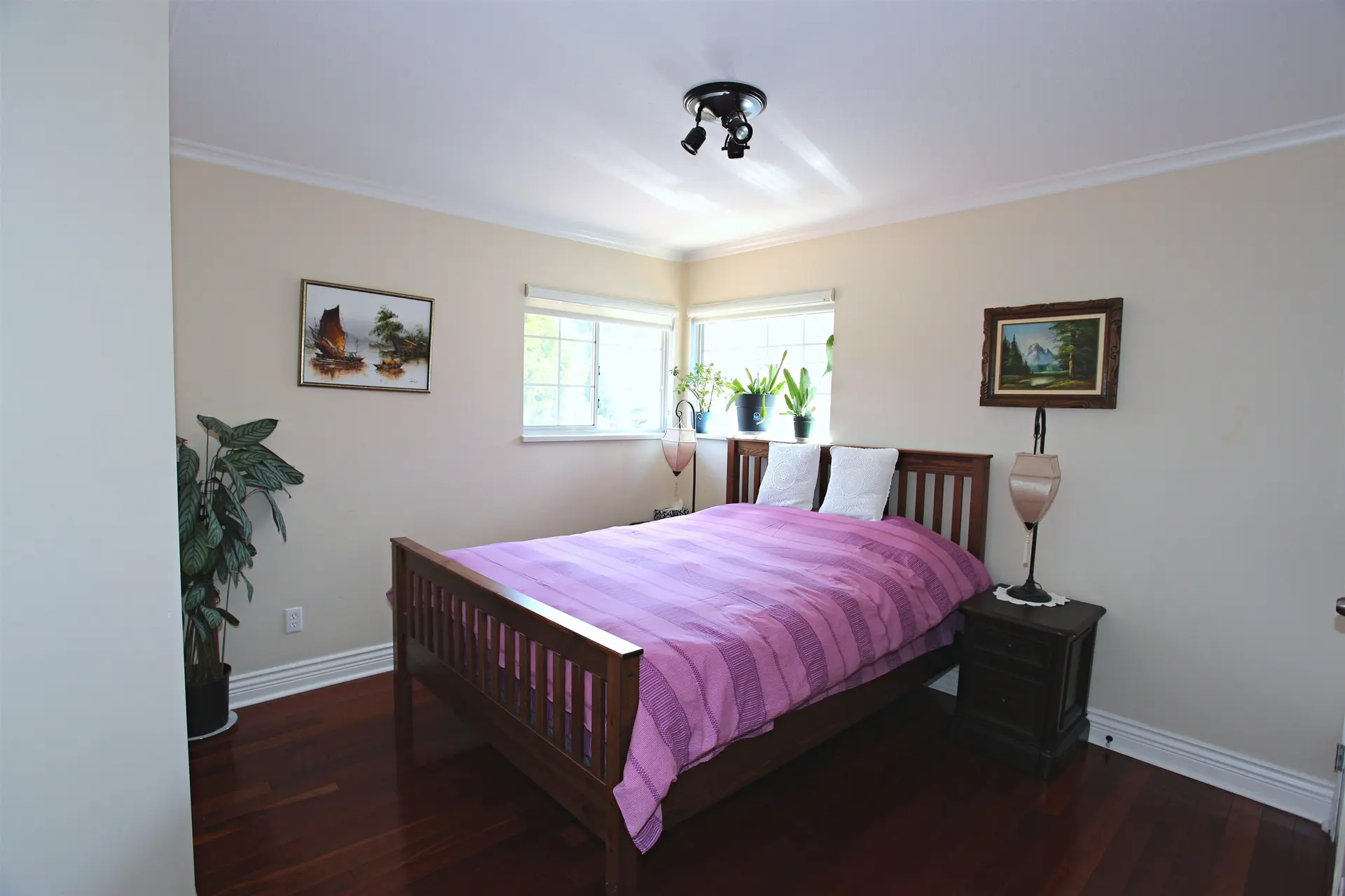 8265 148b Street - Image 10