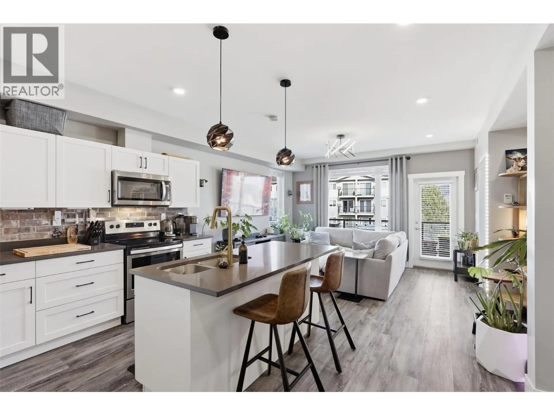 Property at #405 280 TRANQUILLE Road, Kamloops, BC