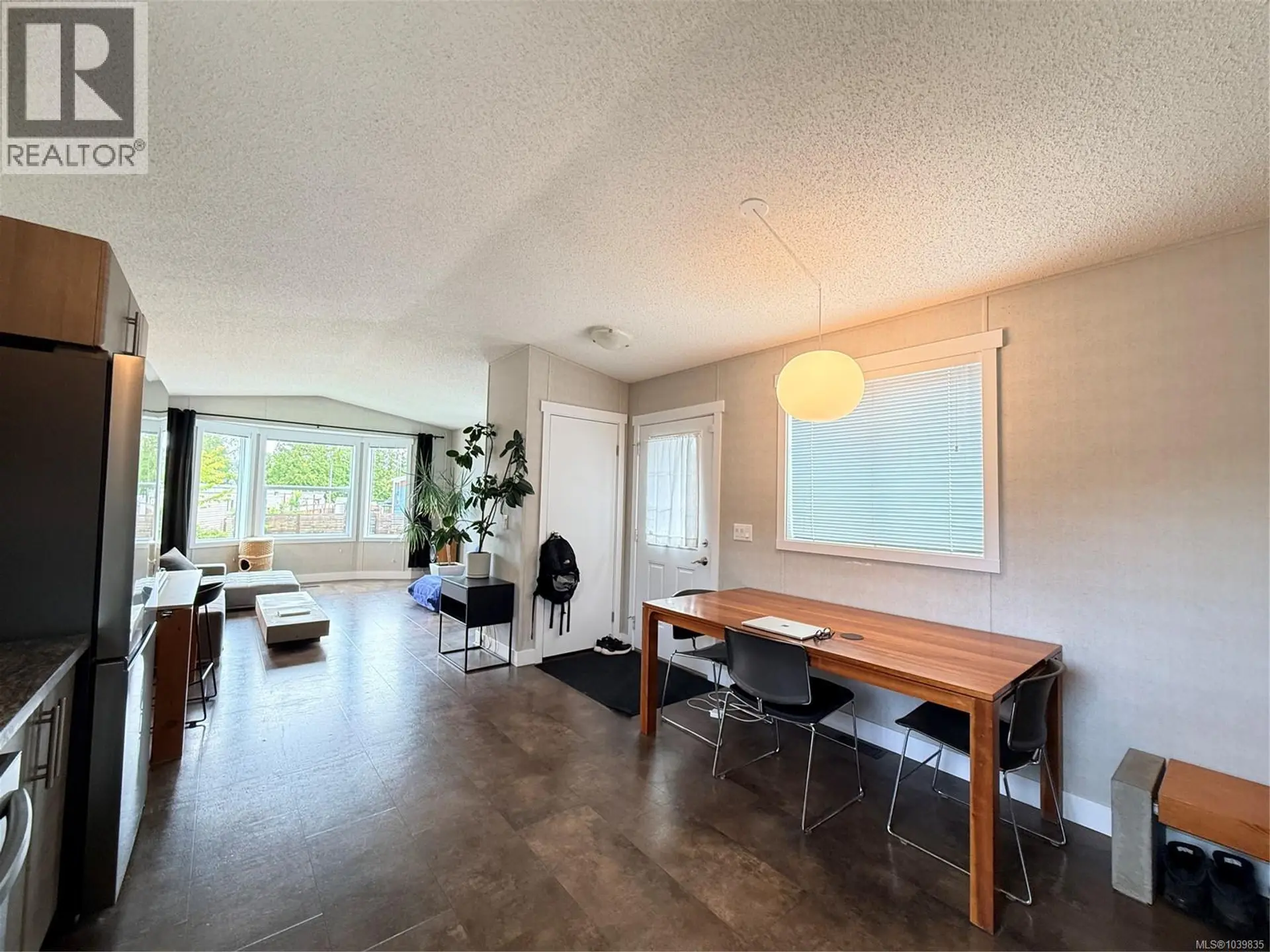 7312 Klakish Pl - Image 5