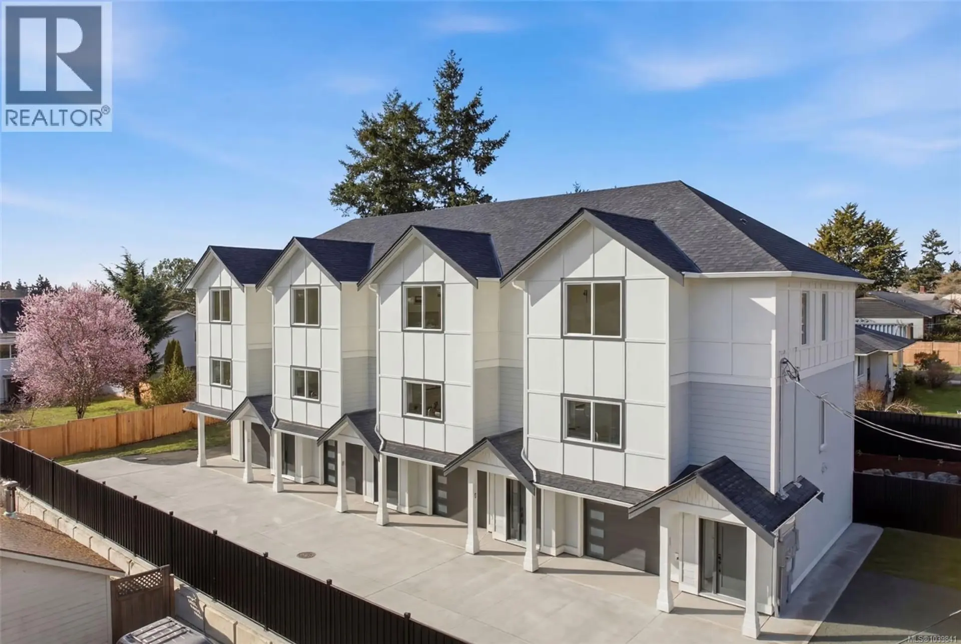 Property at #1 621 Broadway St, Saanich, BC