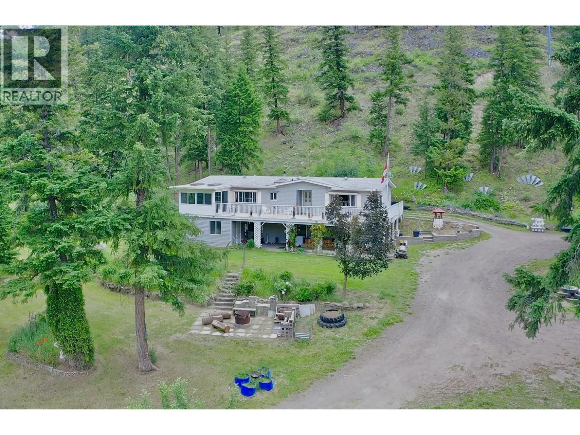 Property at 1120 Yellowhead Highway S, McLure, BC