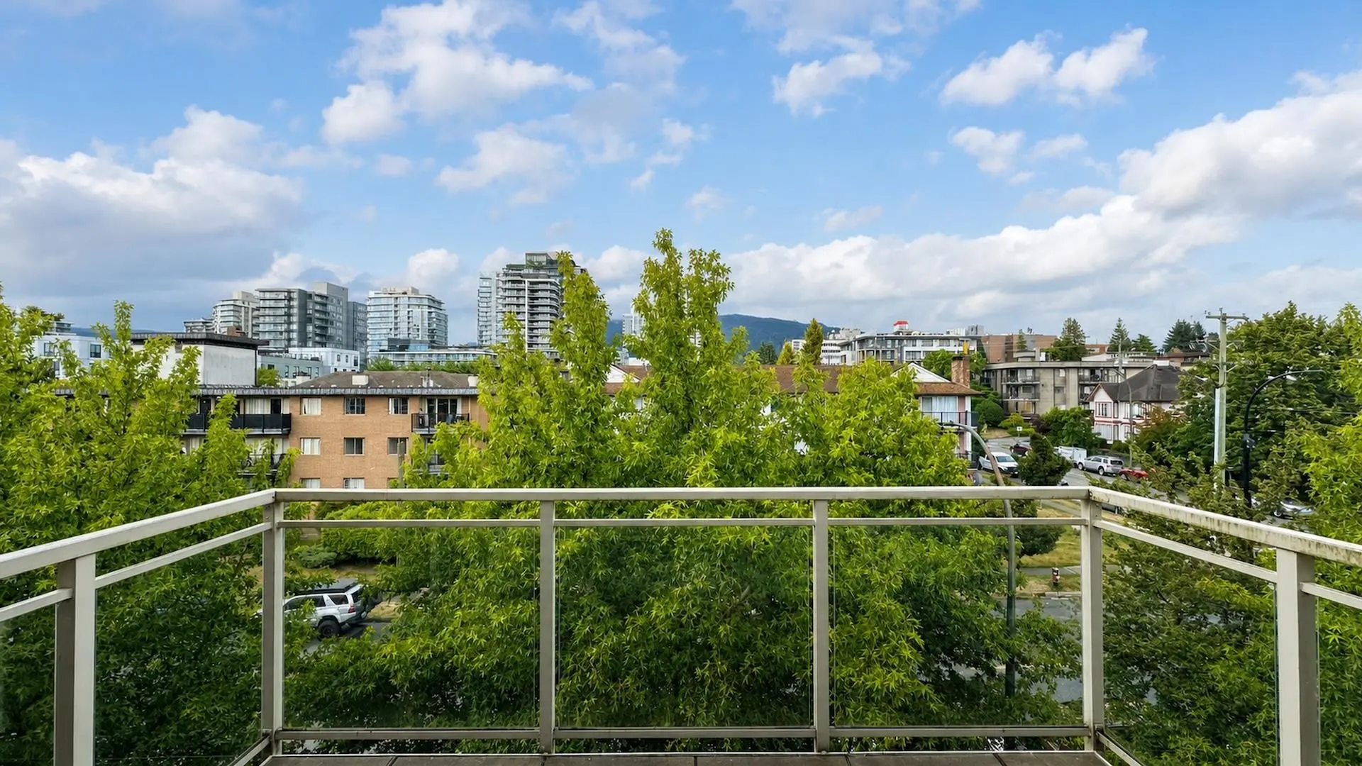 #PH2 1033 St. Georges Avenue - Image 12
