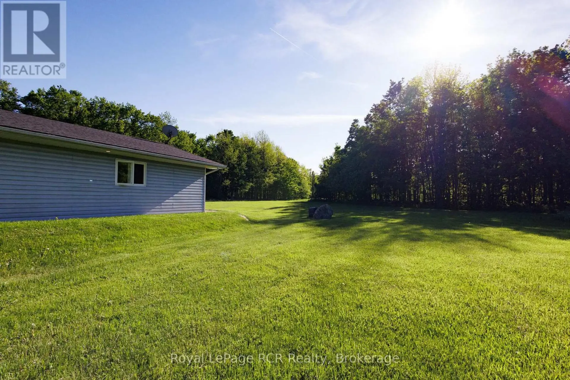 310420 KEMBLE ROCK ROAD - Image 4