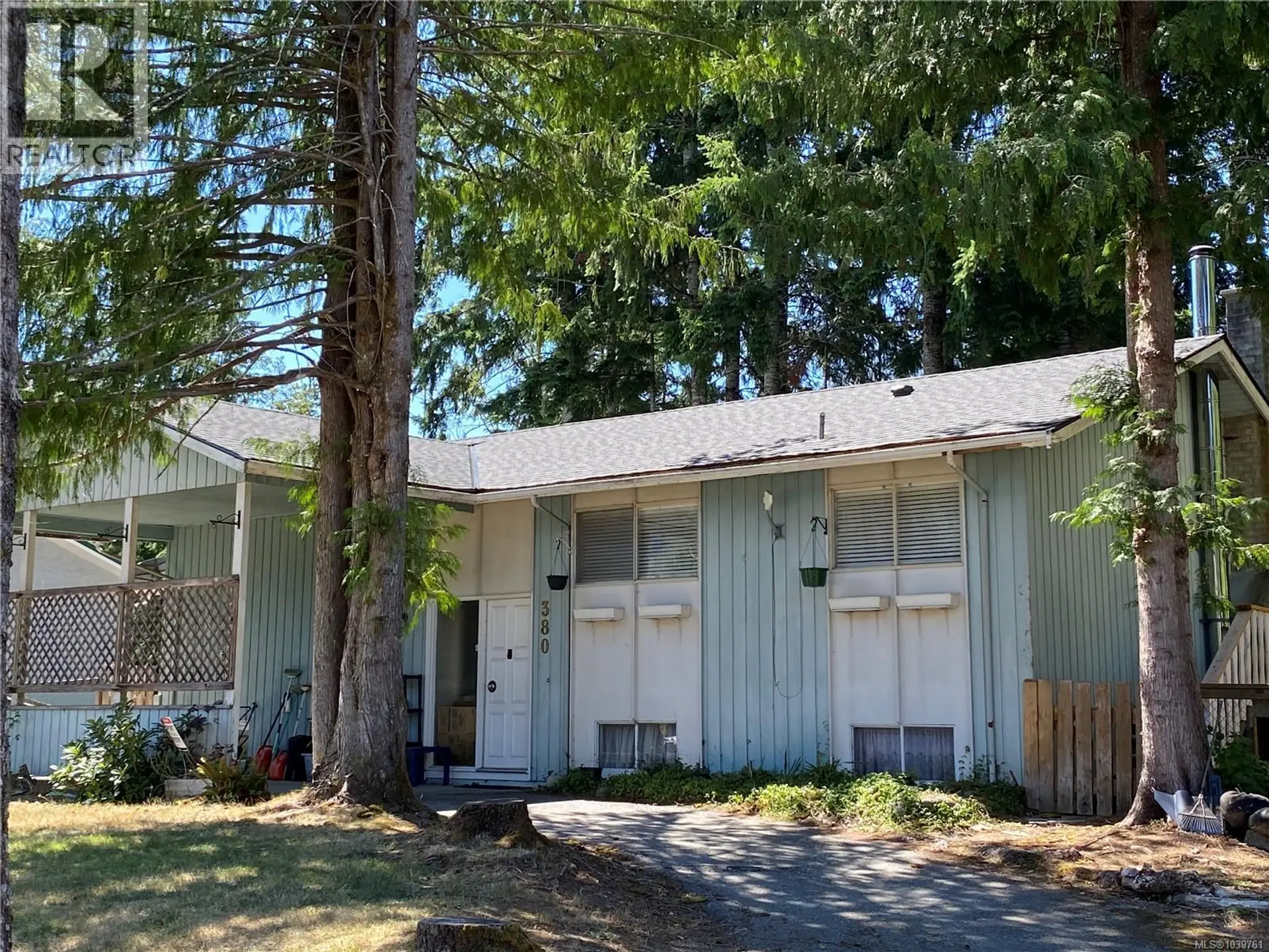 Property at 380 Alder Cres, Gold River, BC