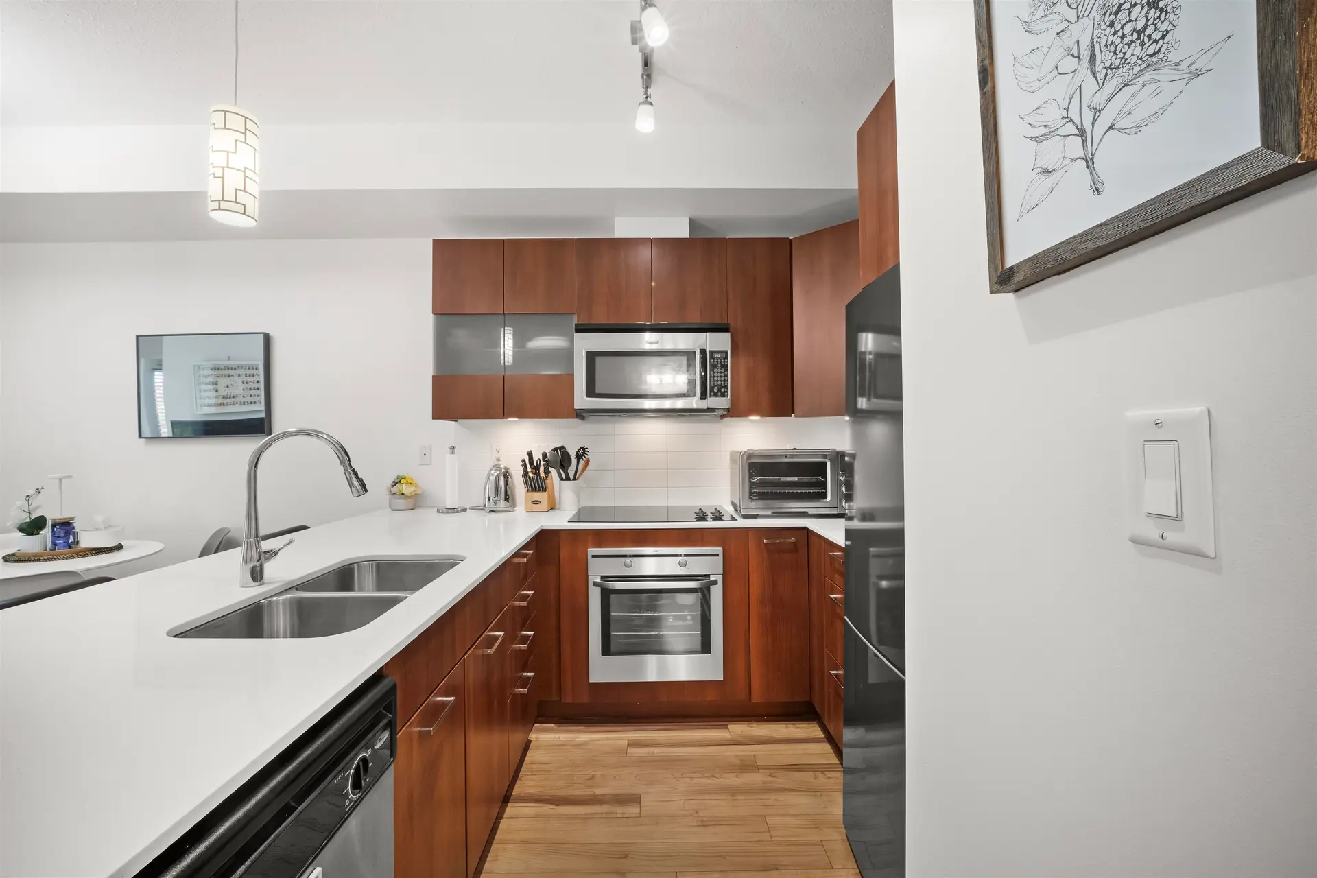Property at #203 13321 102a Avenue, Surrey, BC