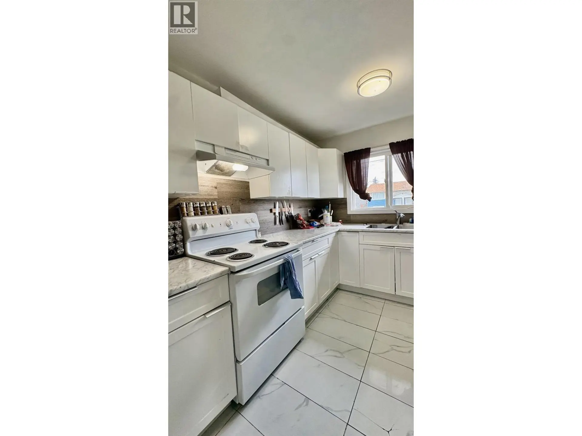 2124 QUINCE STREET - Image 4