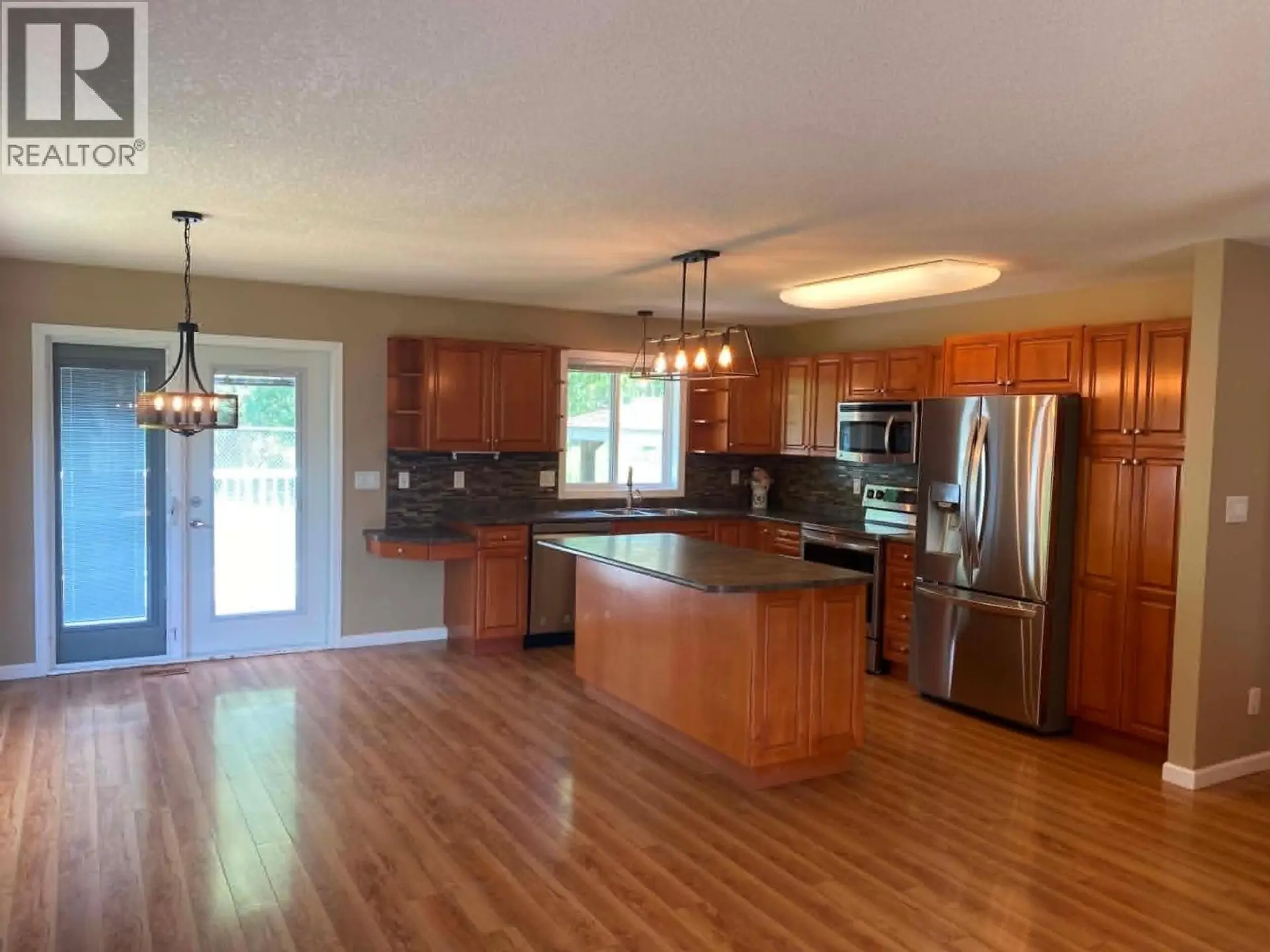 5404 Hillside Avenue - Image 3