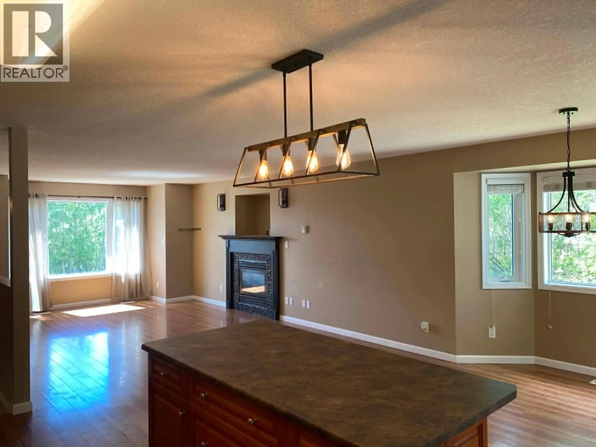 5404 Hillside Avenue - Image 5