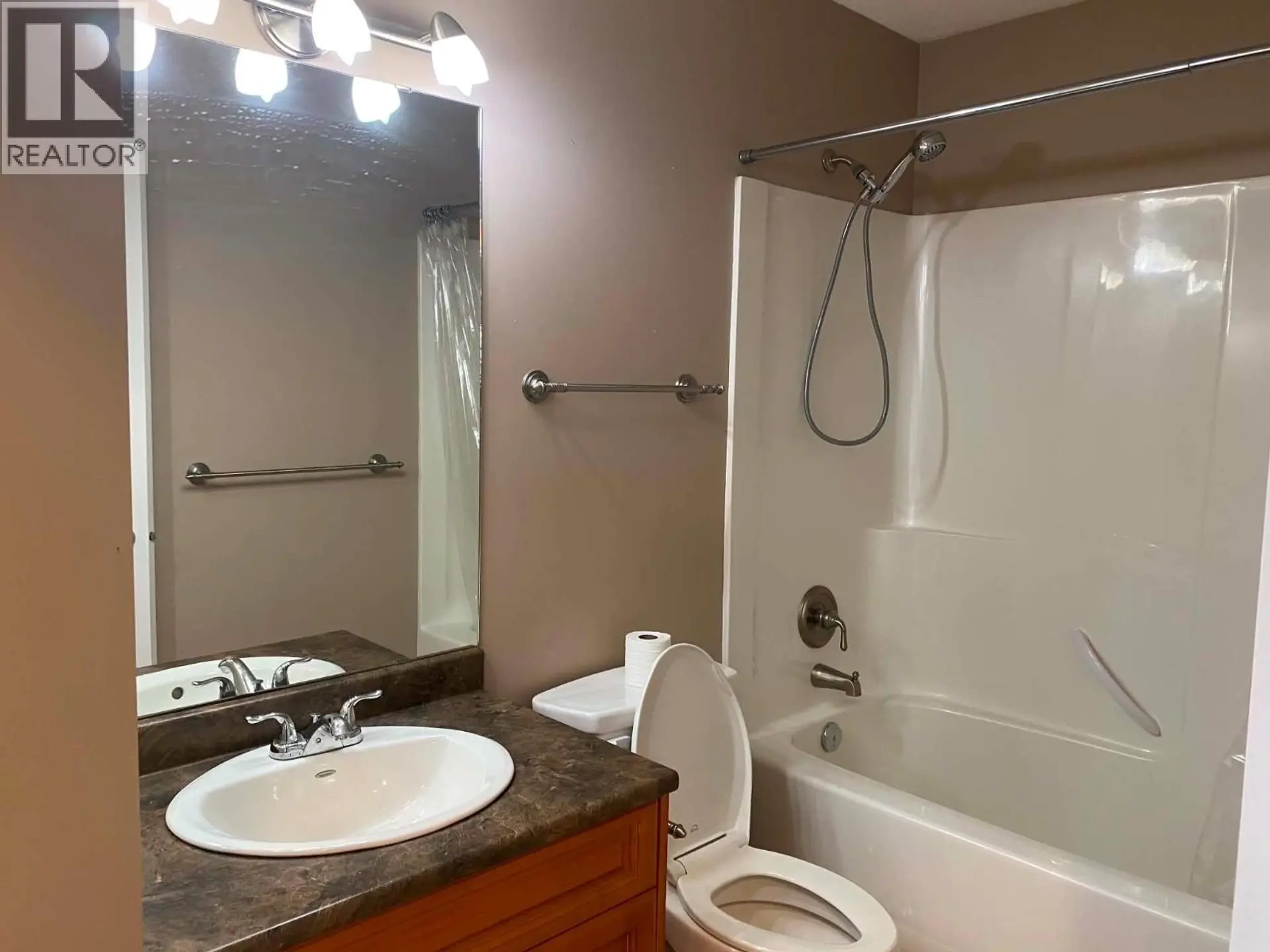 5404 Hillside Avenue - Image 7