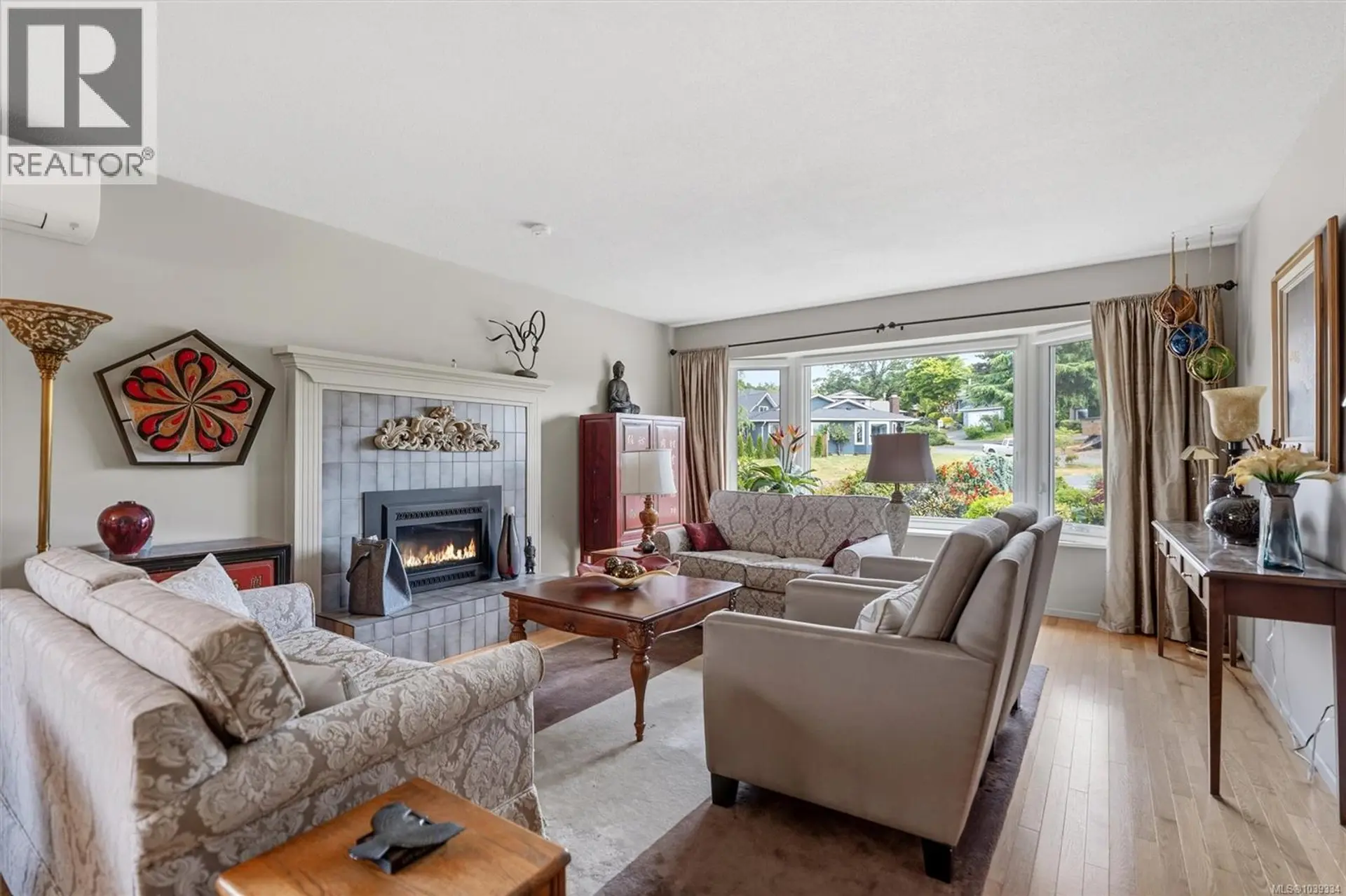 4252 Panorama Dr - Image 4