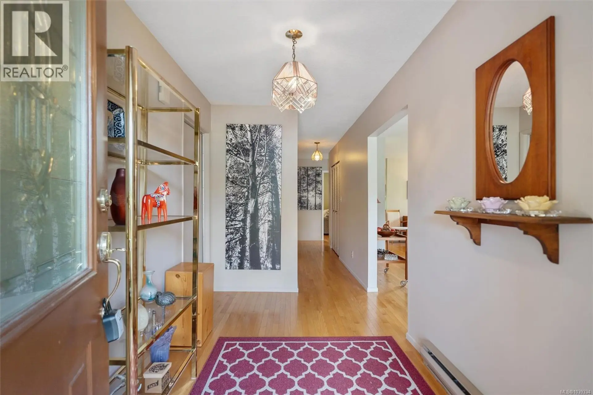 4252 Panorama Dr - Image 3