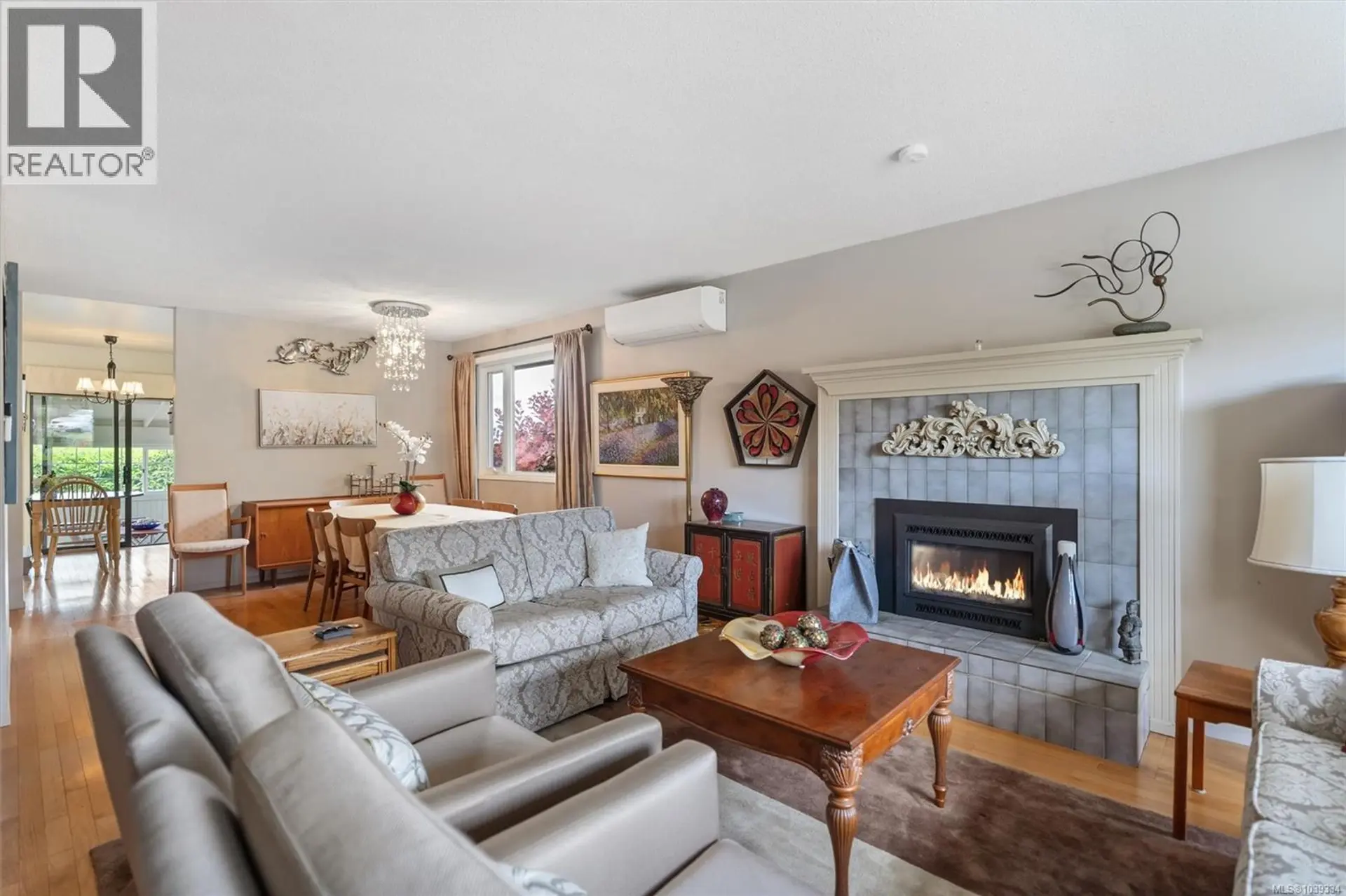 4252 Panorama Dr - Image 5