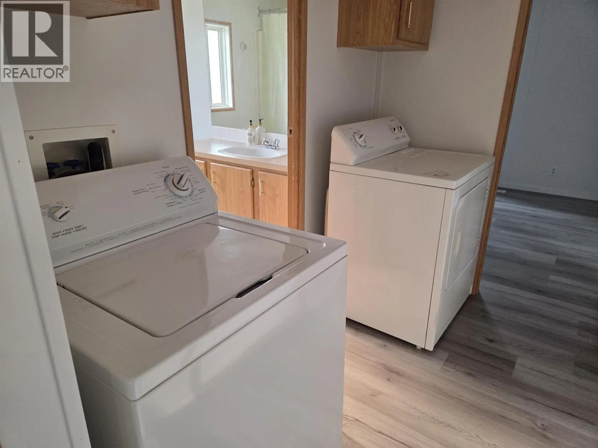 #92 770 11TH AVENUE - Image 10