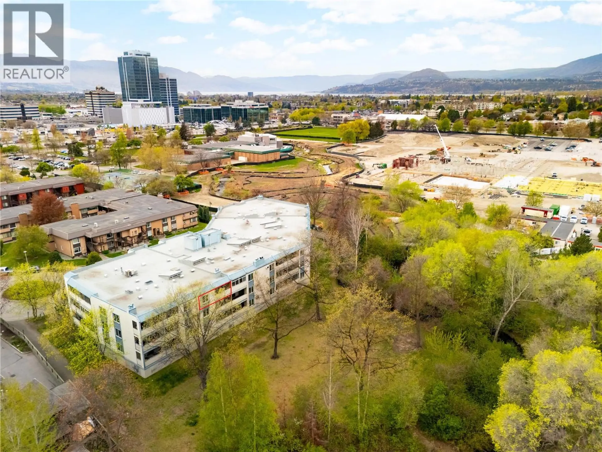 Property at #302 1640 Ufton Court, Kelowna, BC
