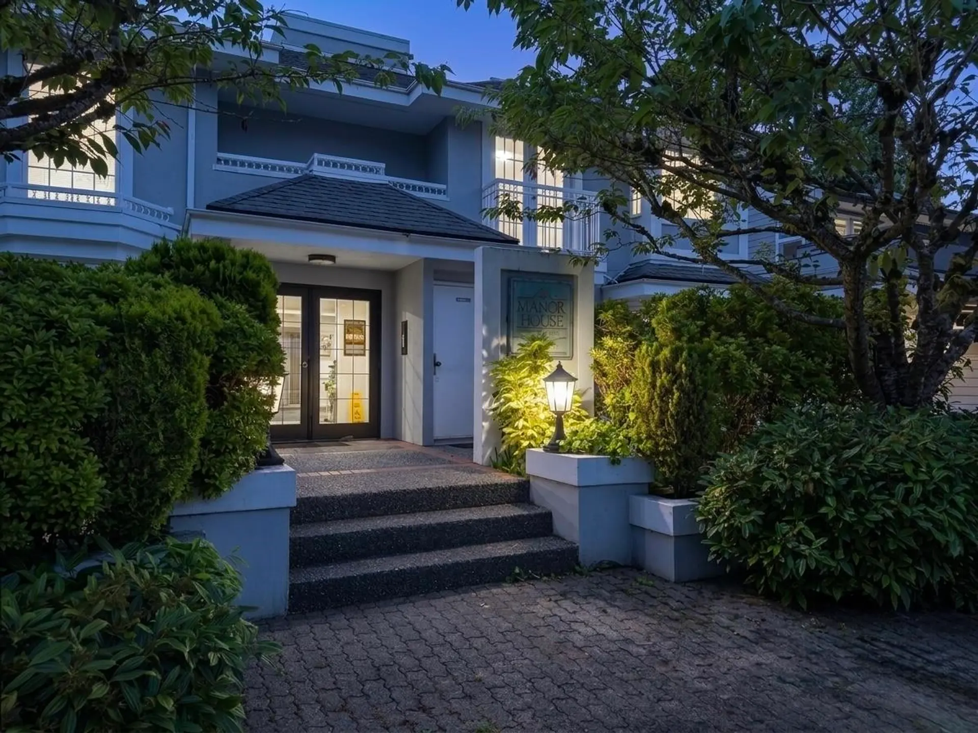 Property at #202 2440 Haywood Avenue, West Vancouver, BC