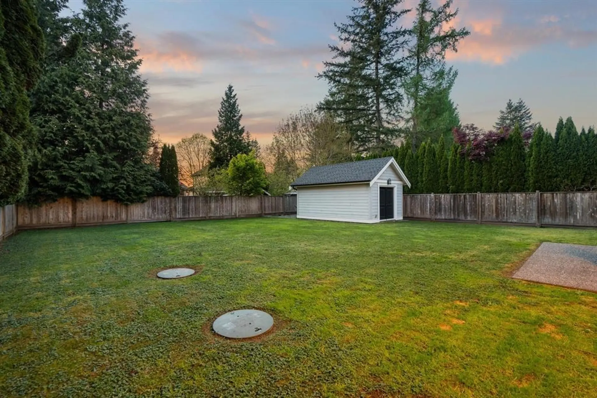 8973 Mackie Street - Image 6