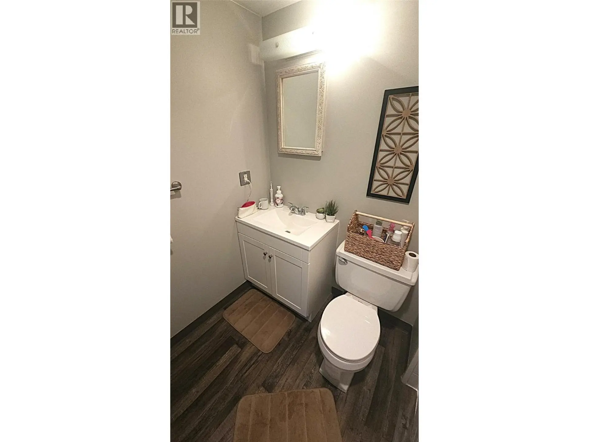#335 1560 Summit Drive - Image 8