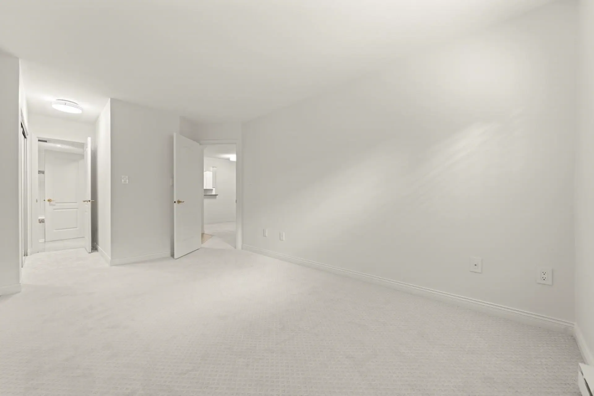 #104 526 W 13th Avenue - Image 14