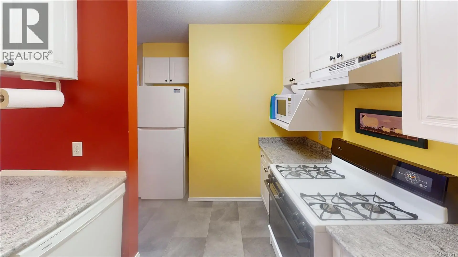 #101 1105 Henry Rd - Image 14