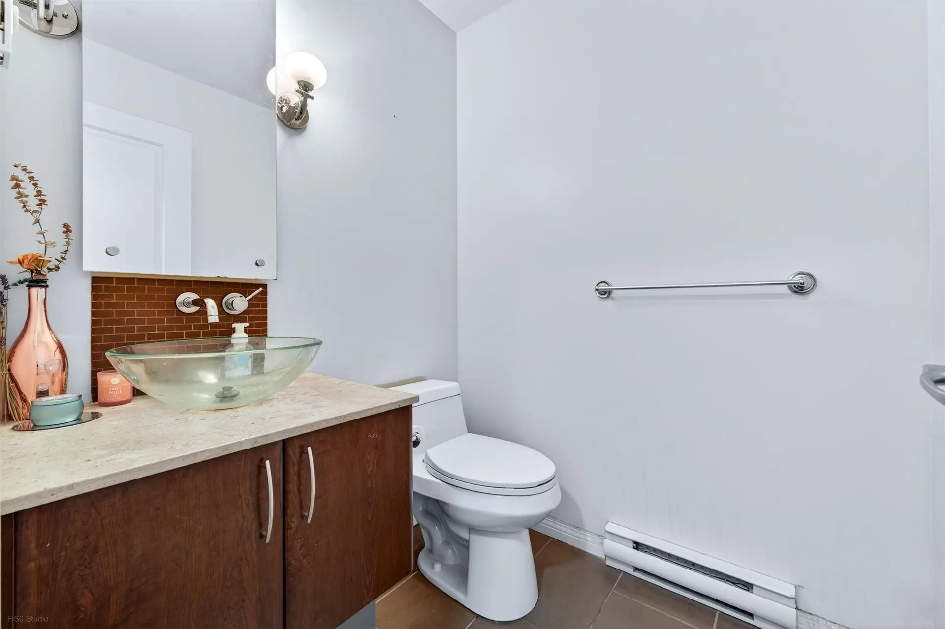 #21 9308 Keefer Avenue - Image 6