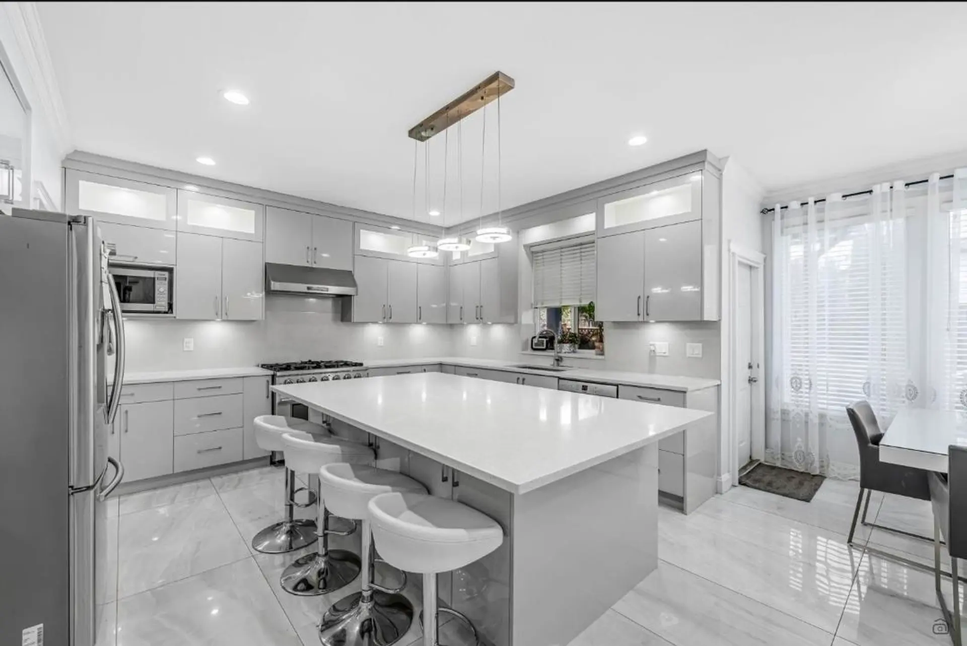 15039 69 Avenue - Image 4