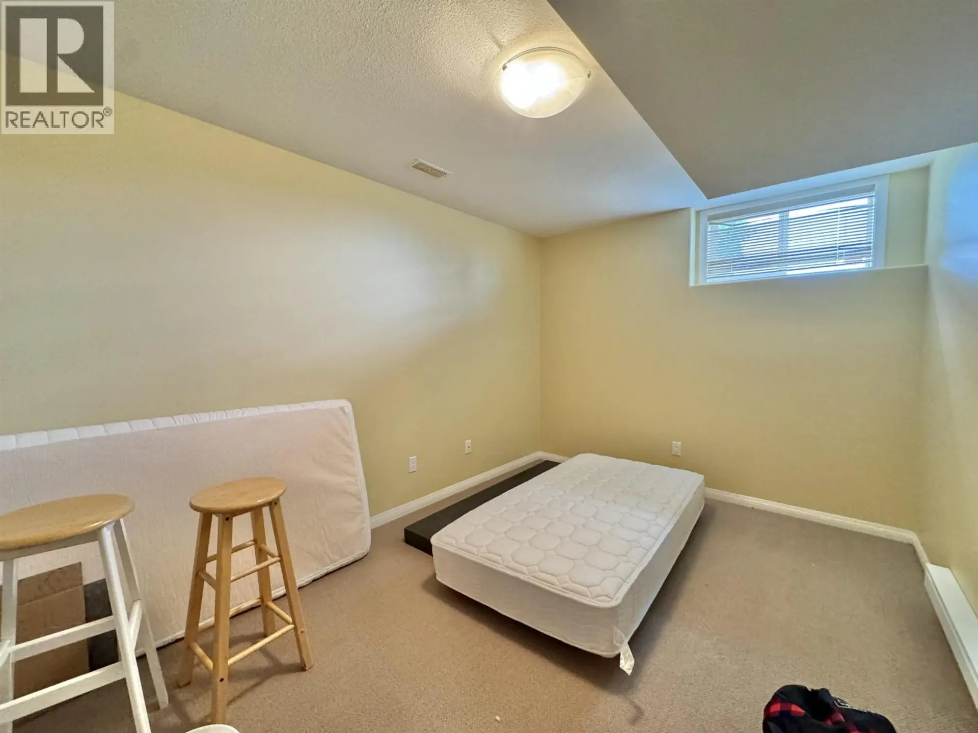 368 WESTRIDGE DRIVE - Image 12
