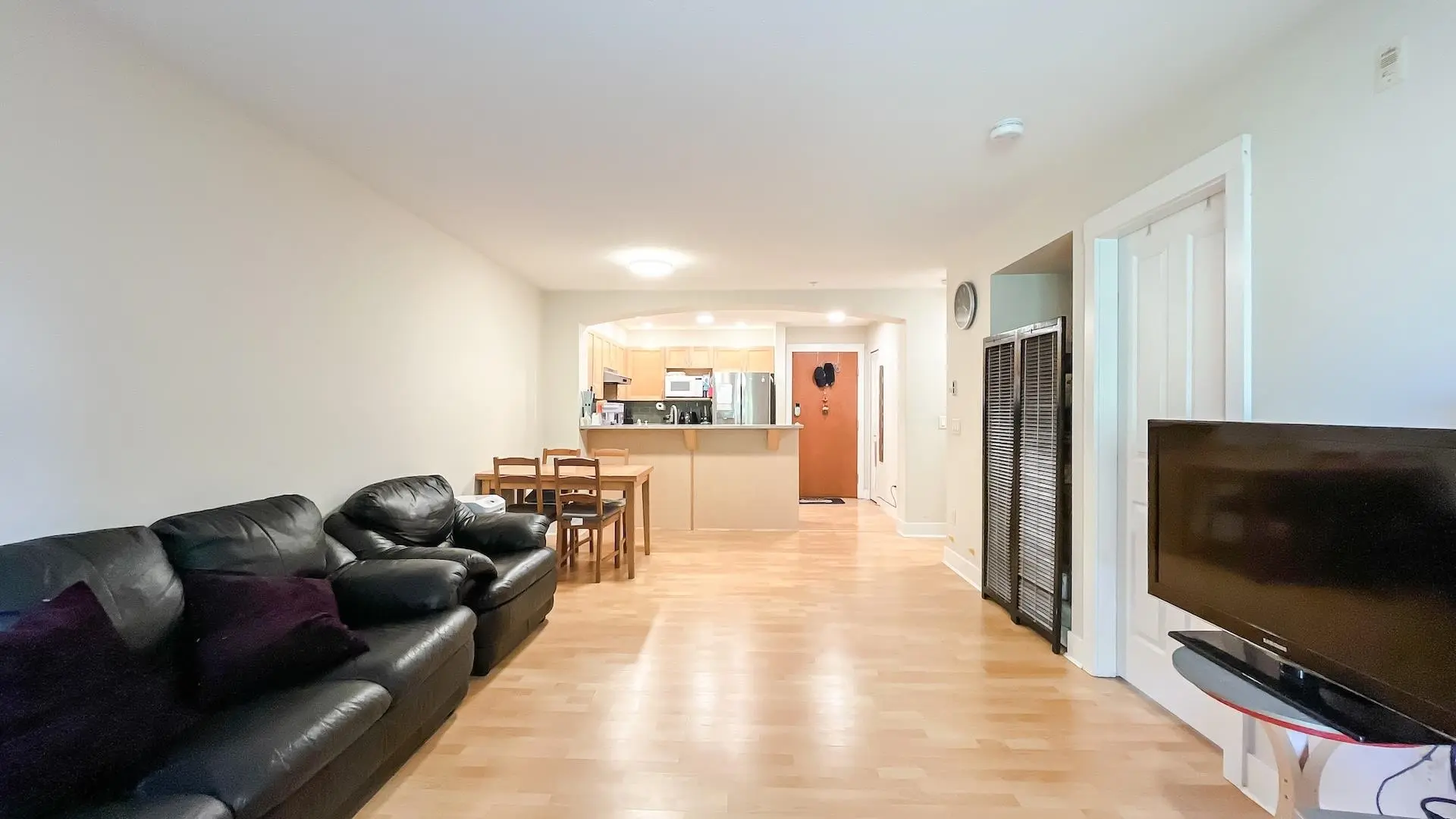 #208 2338 Western Parkway - Image 4
