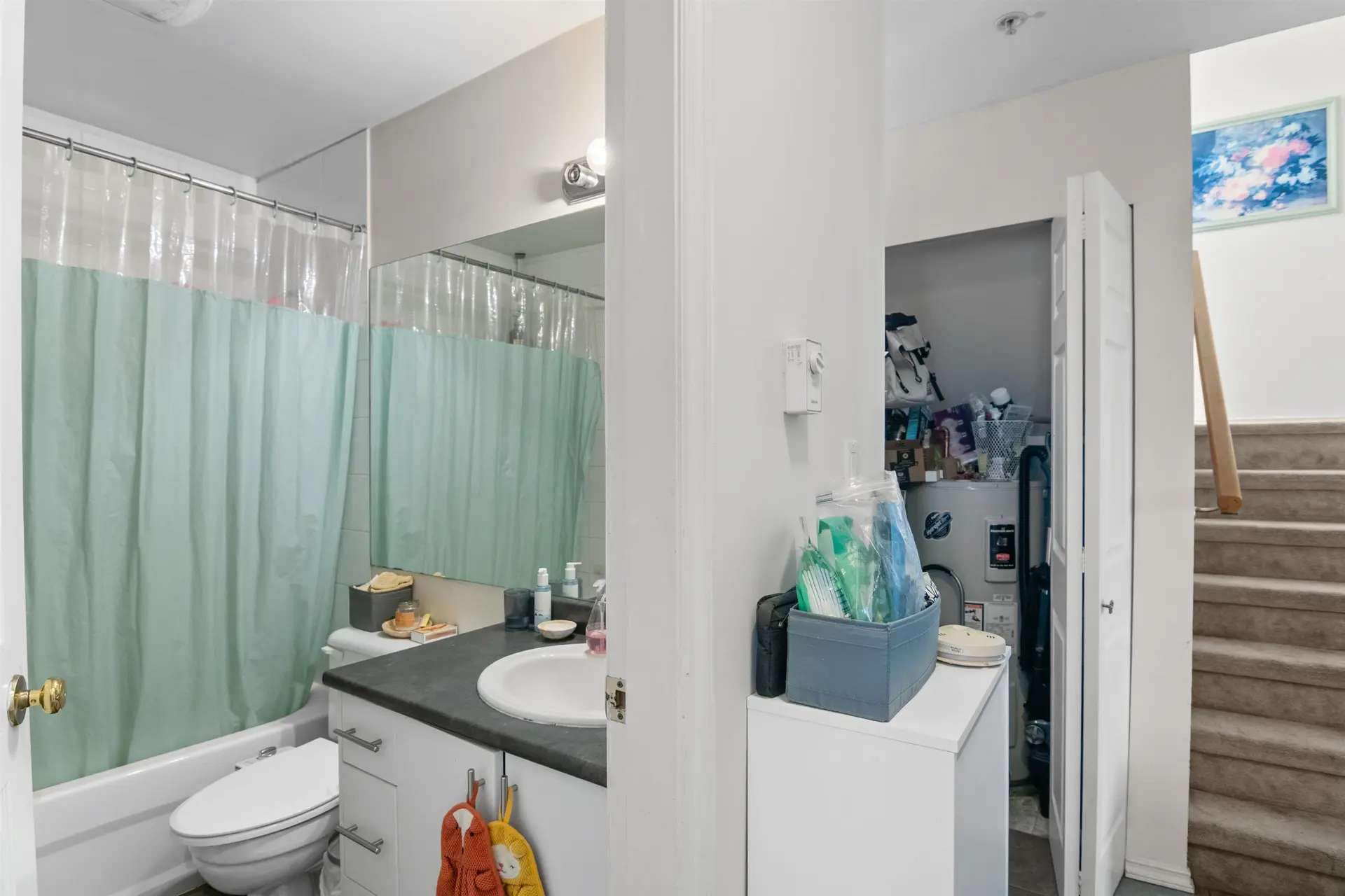 #PH1 120 Garden Drive - Image 3